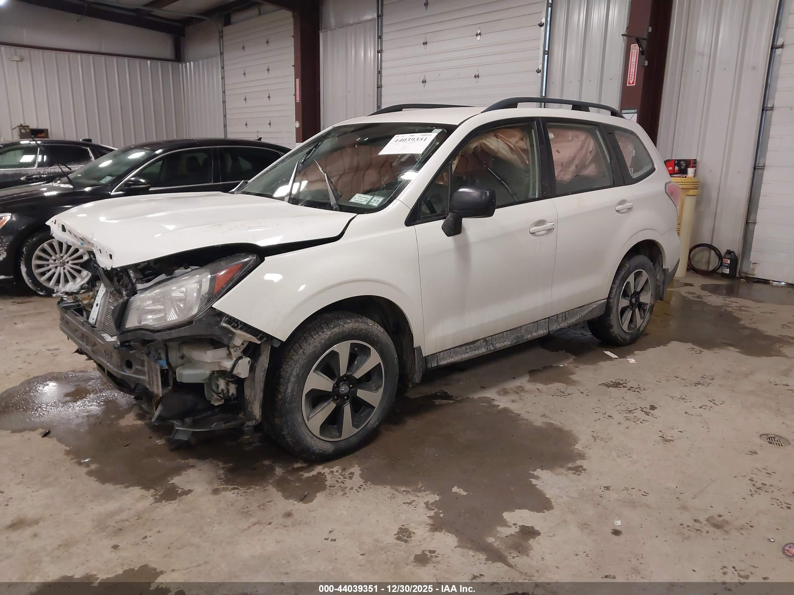 SUBARU FORESTER image 2