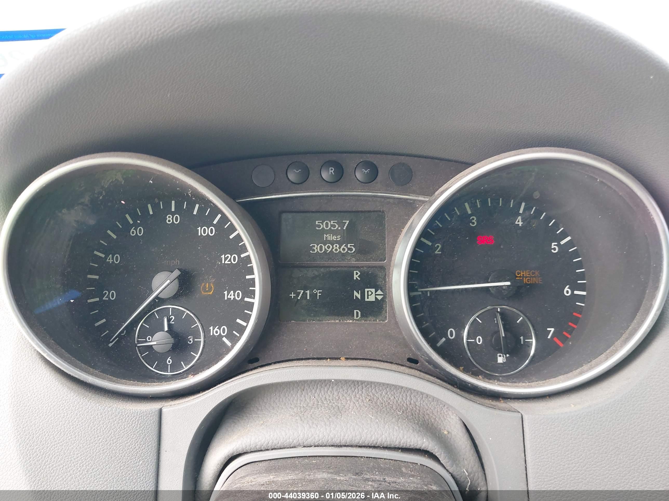 MERCEDES-BENZ ML image 7