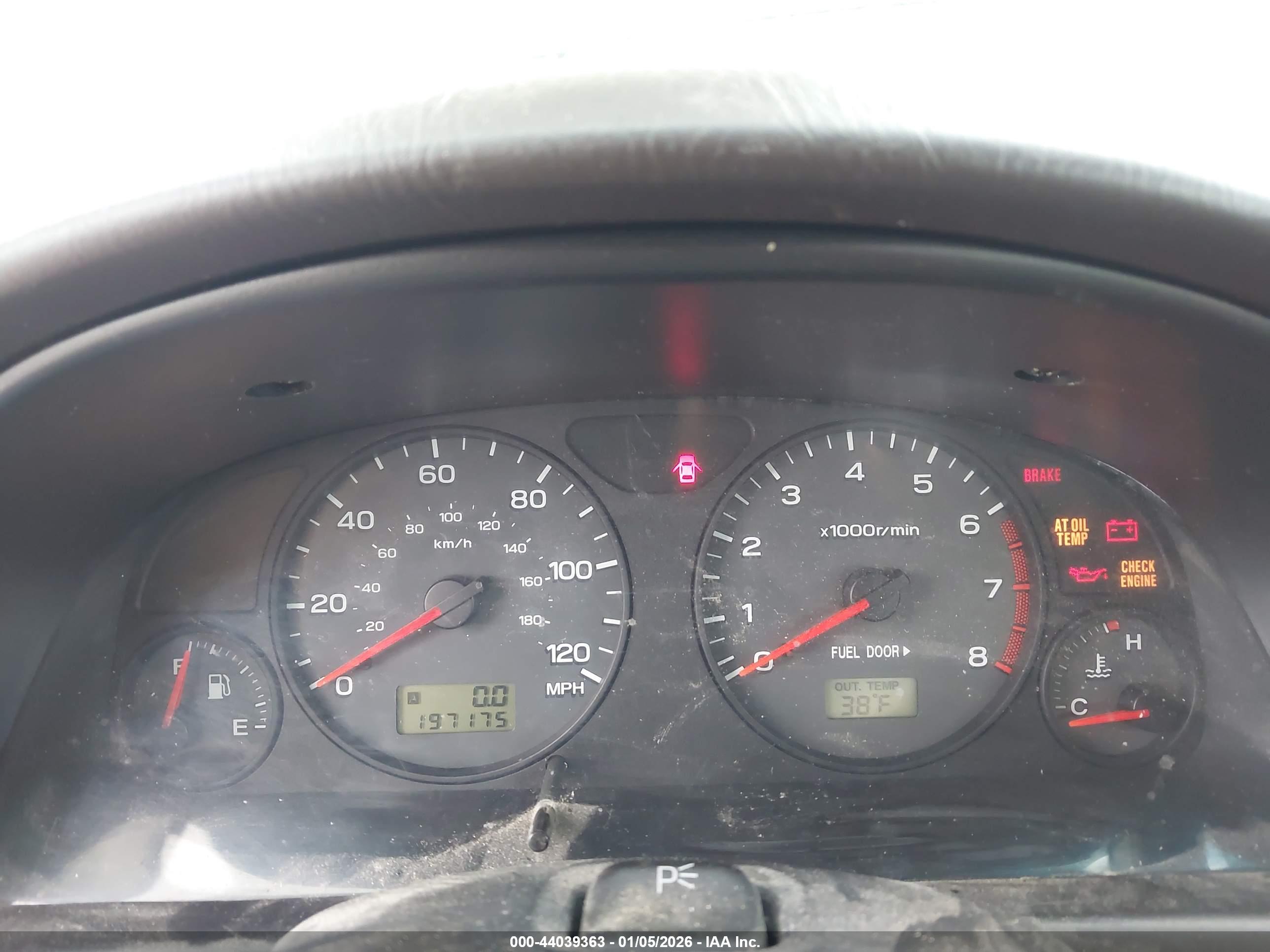 SUBARU FORESTER image 7