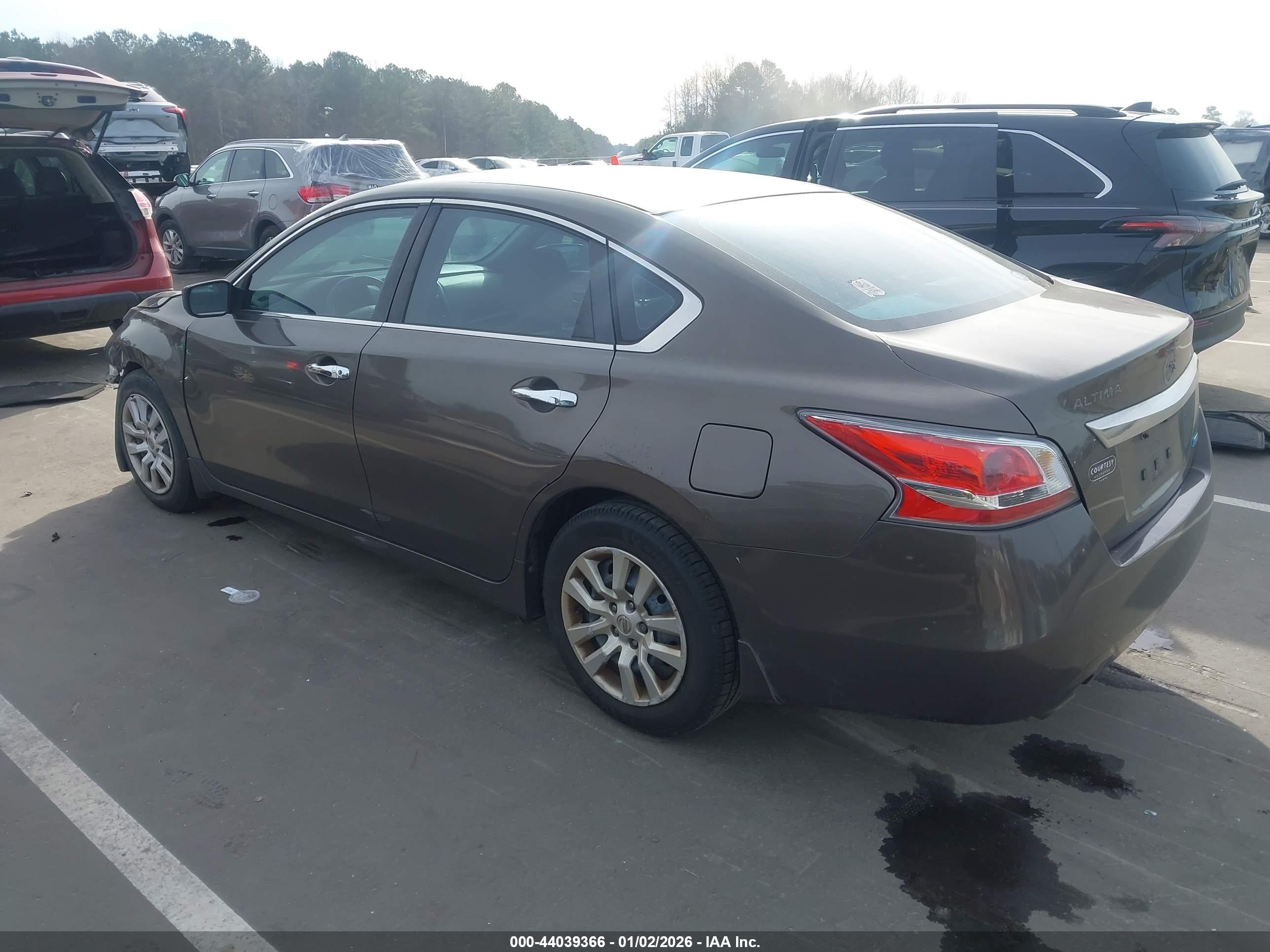 NISSAN ALTIMA image 3