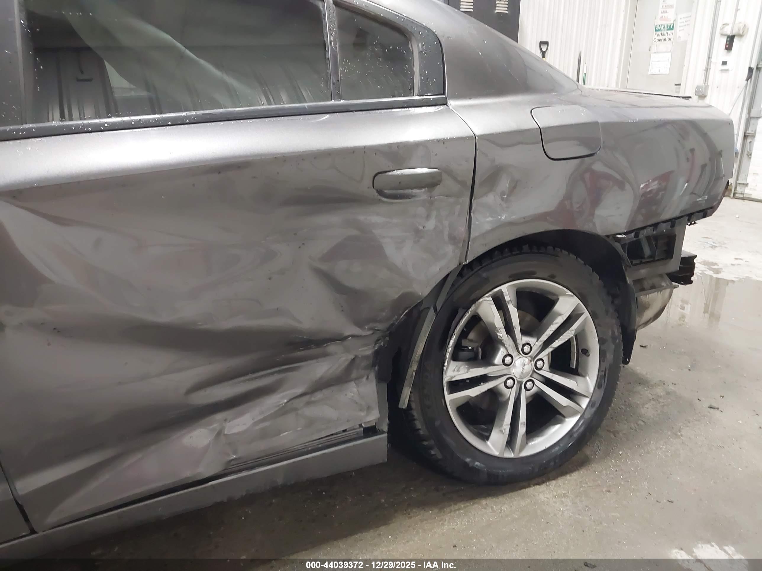 DODGE CHARGER image 6