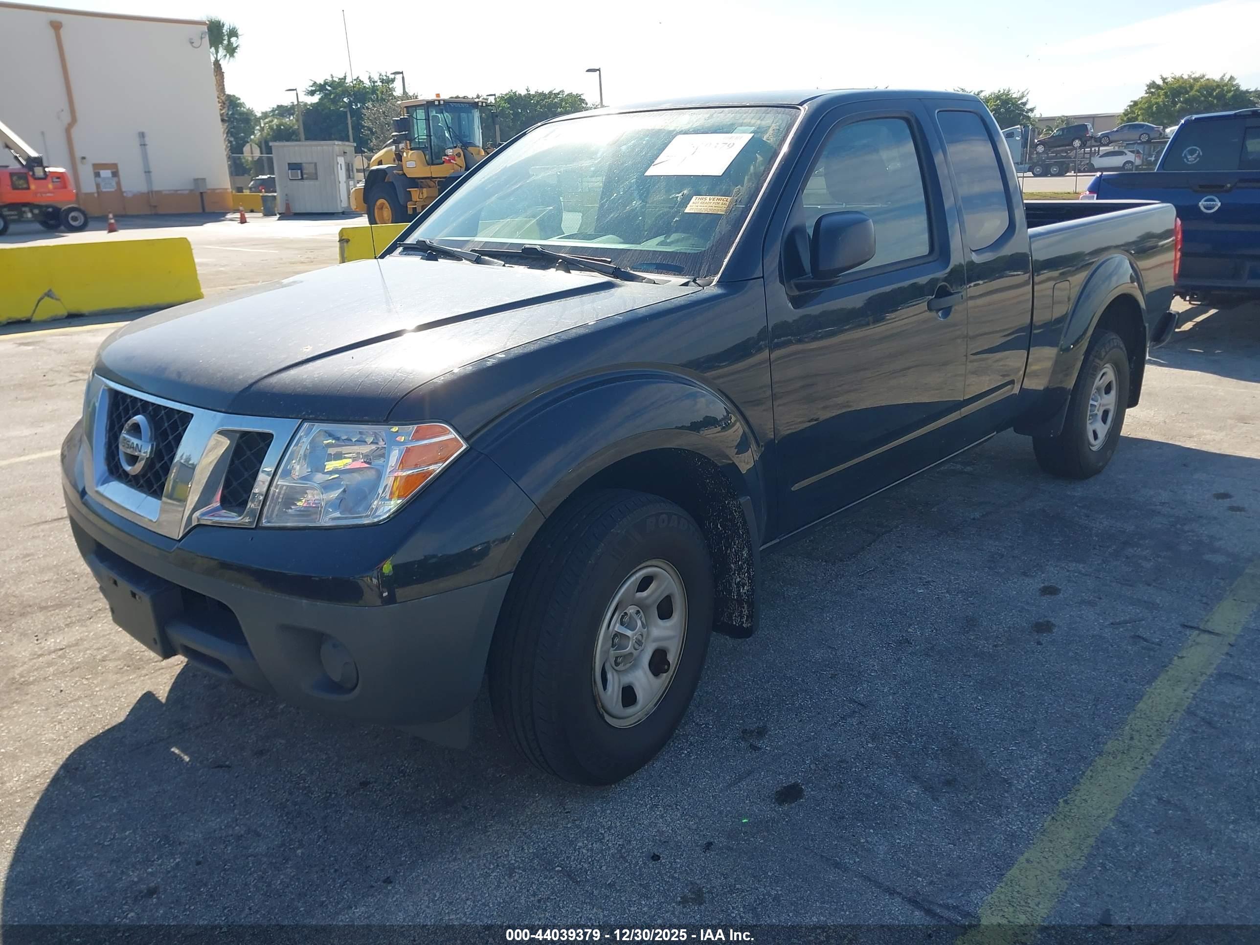 NISSAN FRONTIER image 2