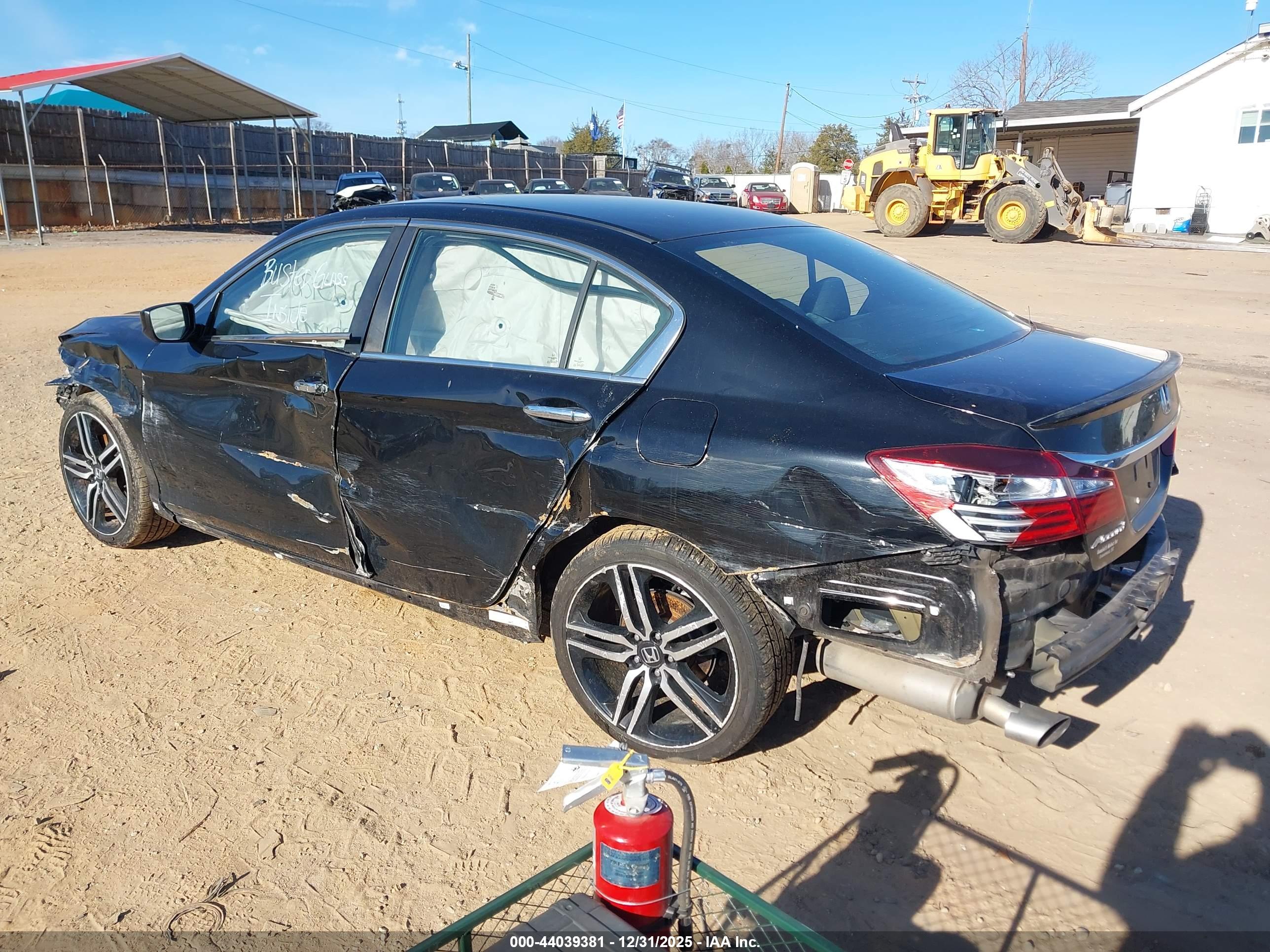 HONDA ACCORD image 3