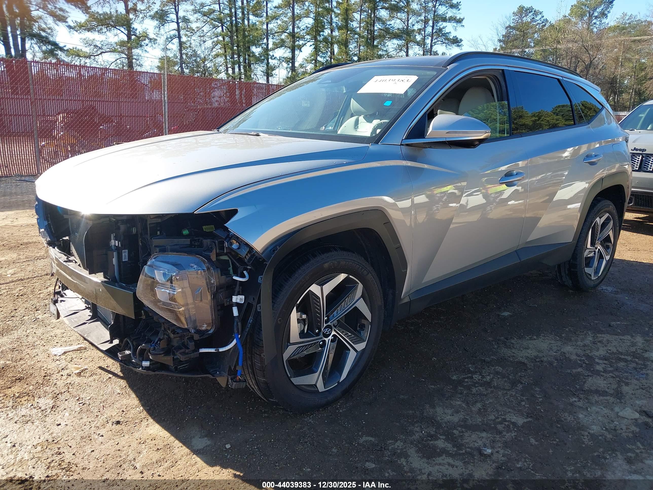 HYUNDAI TUCSON image 2