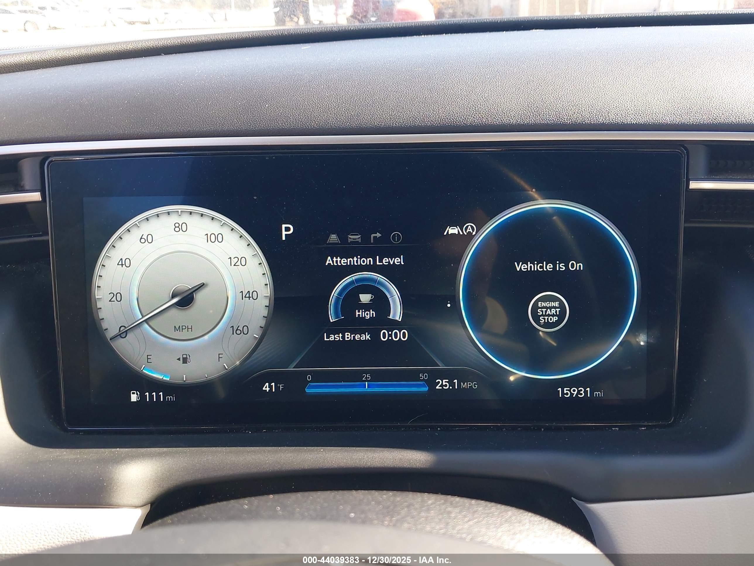 HYUNDAI TUCSON image 7
