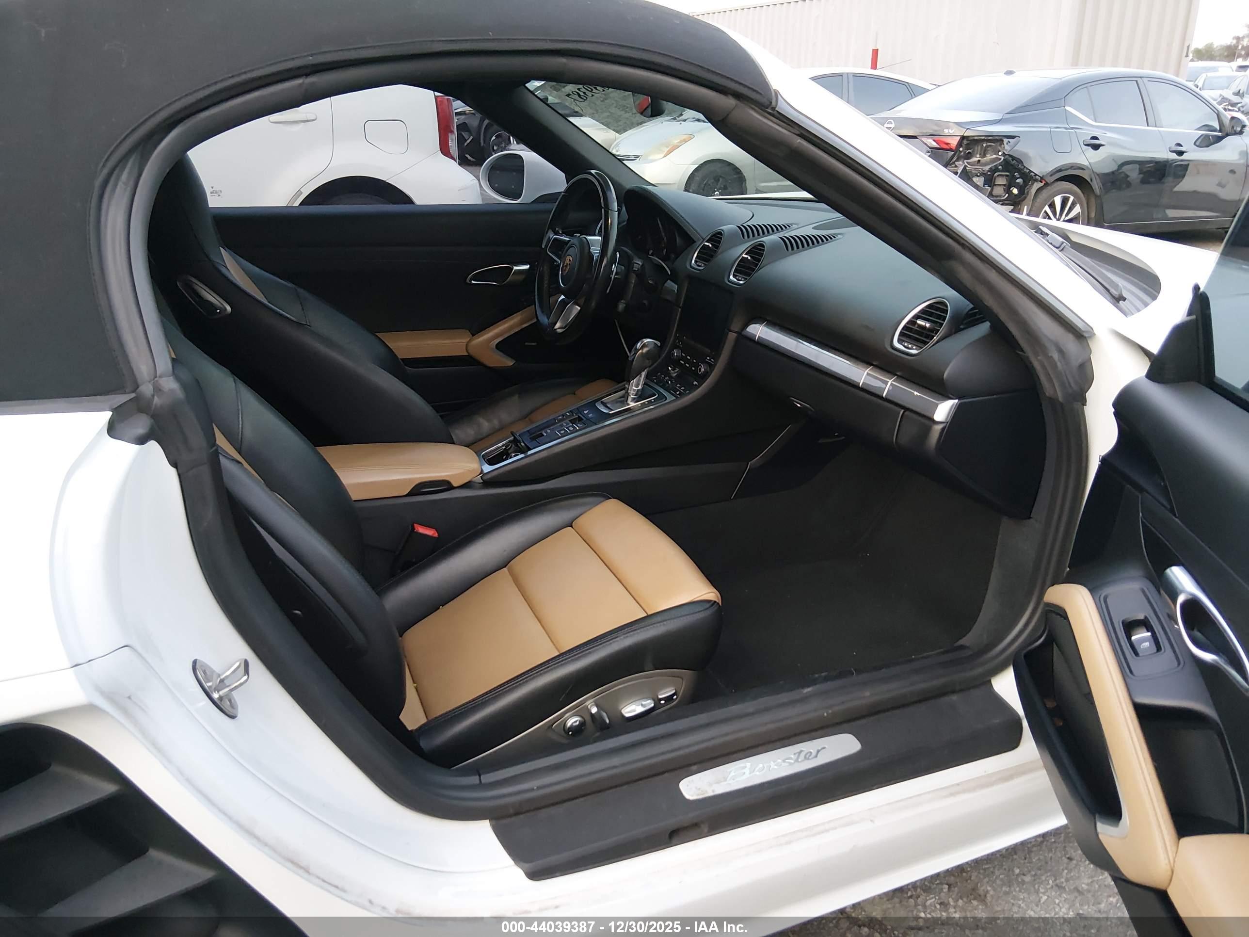 PORSCHE 718 image 5