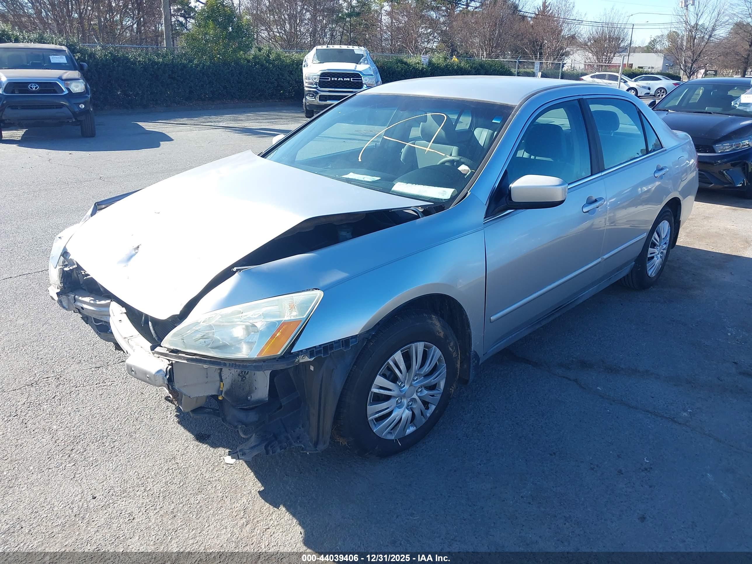 HONDA ACCORD image 2