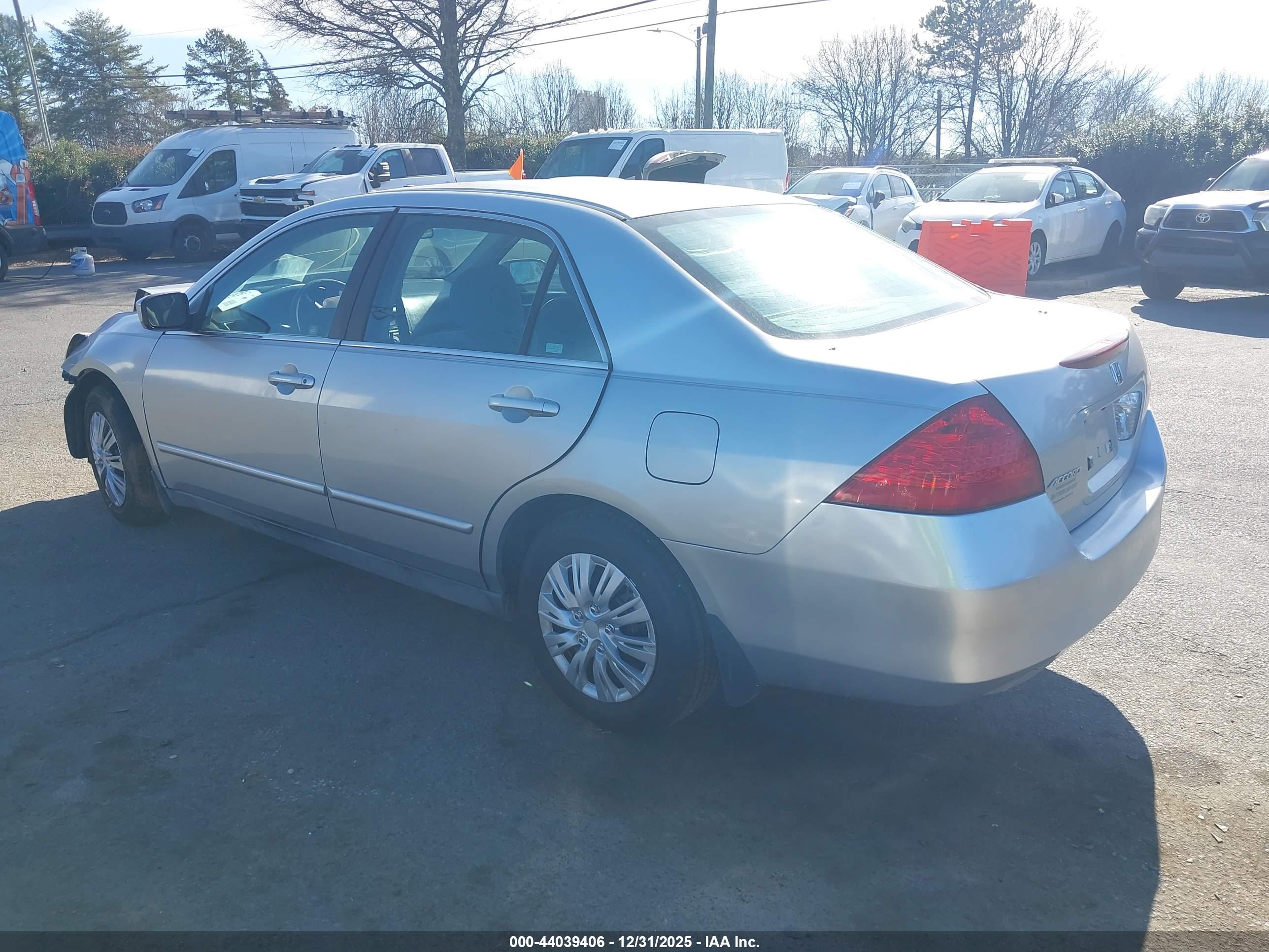 HONDA ACCORD image 3
