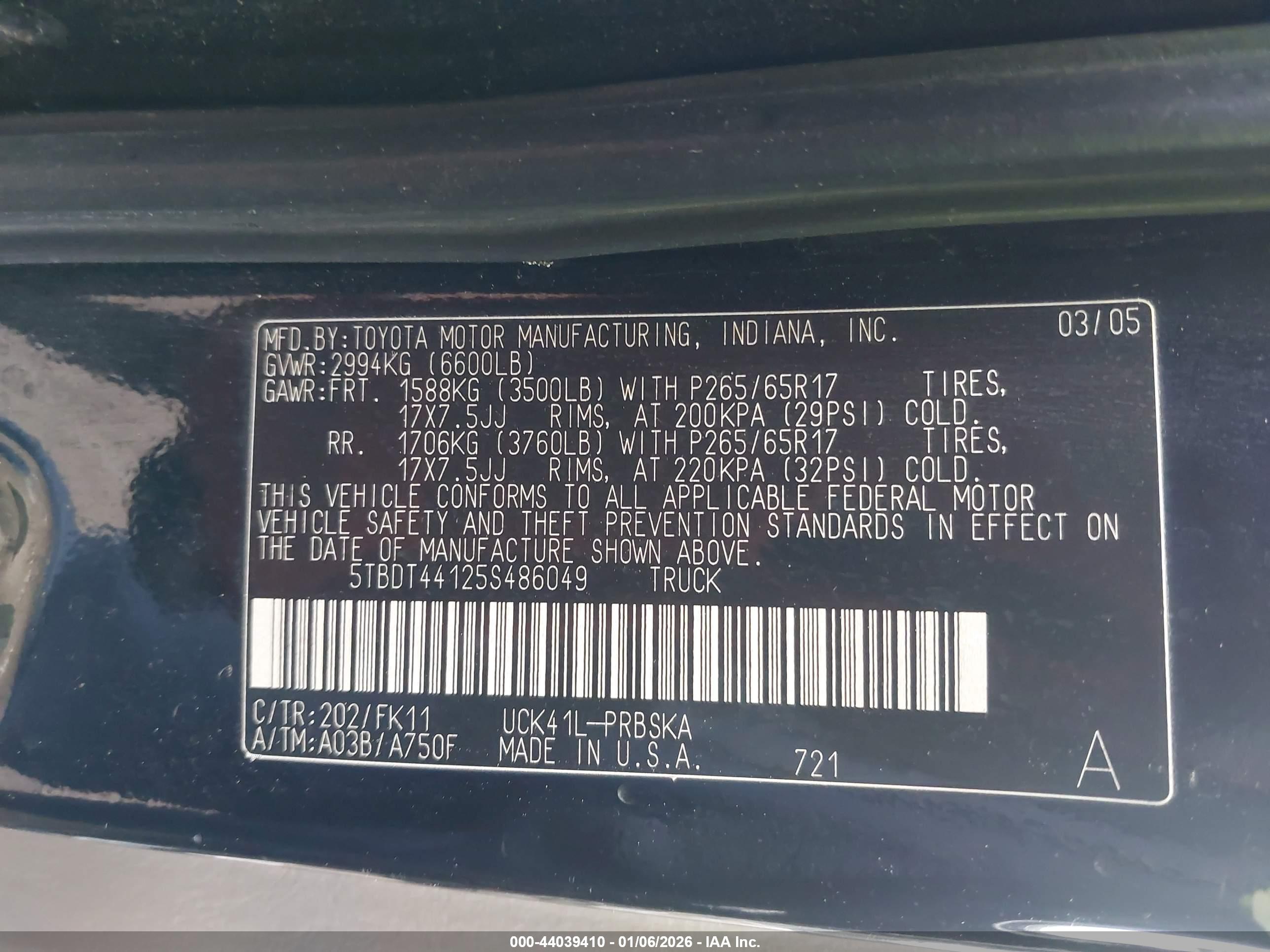 TOYOTA TUNDRA image 9