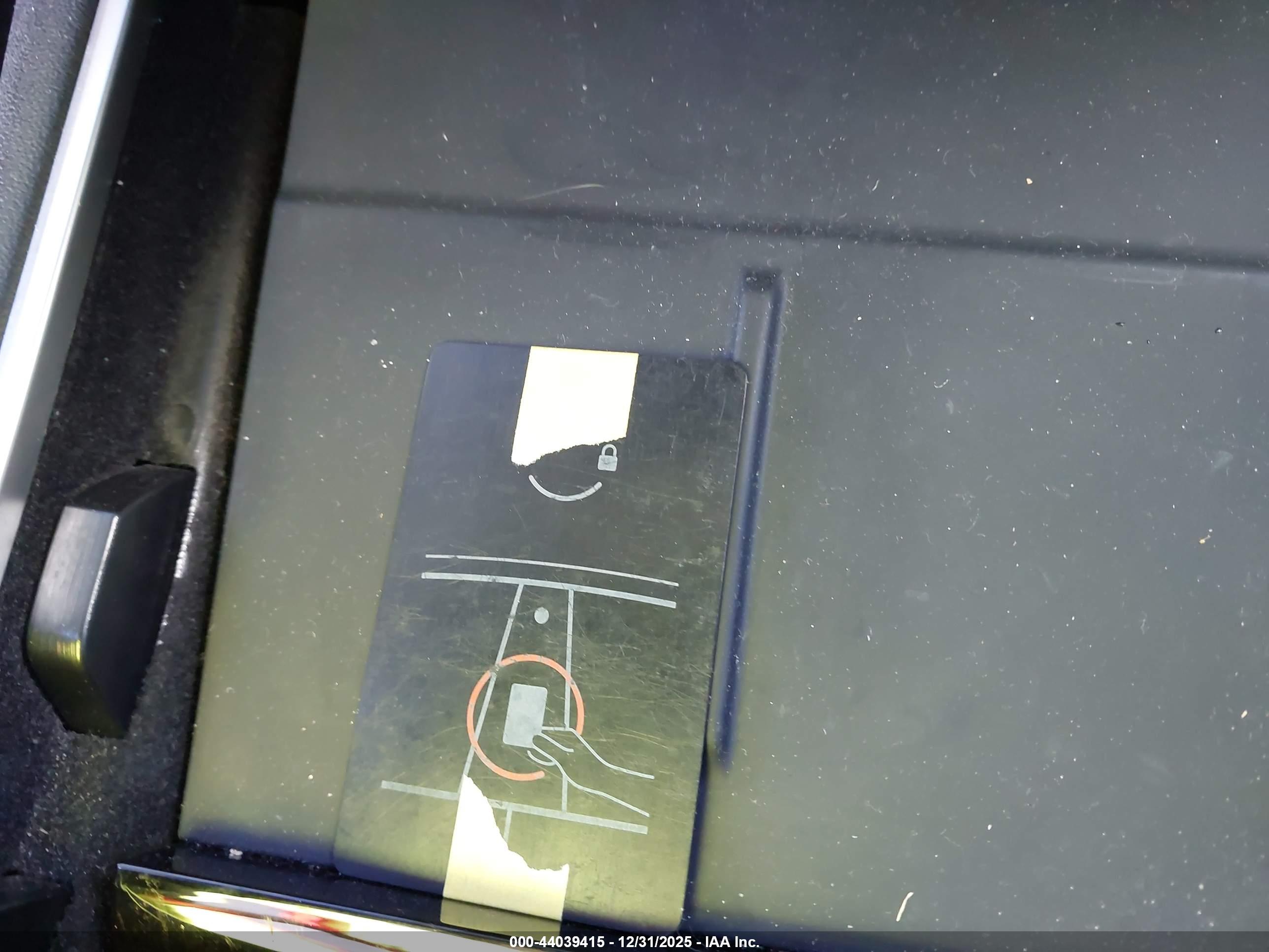 TESLA MODEL image 11