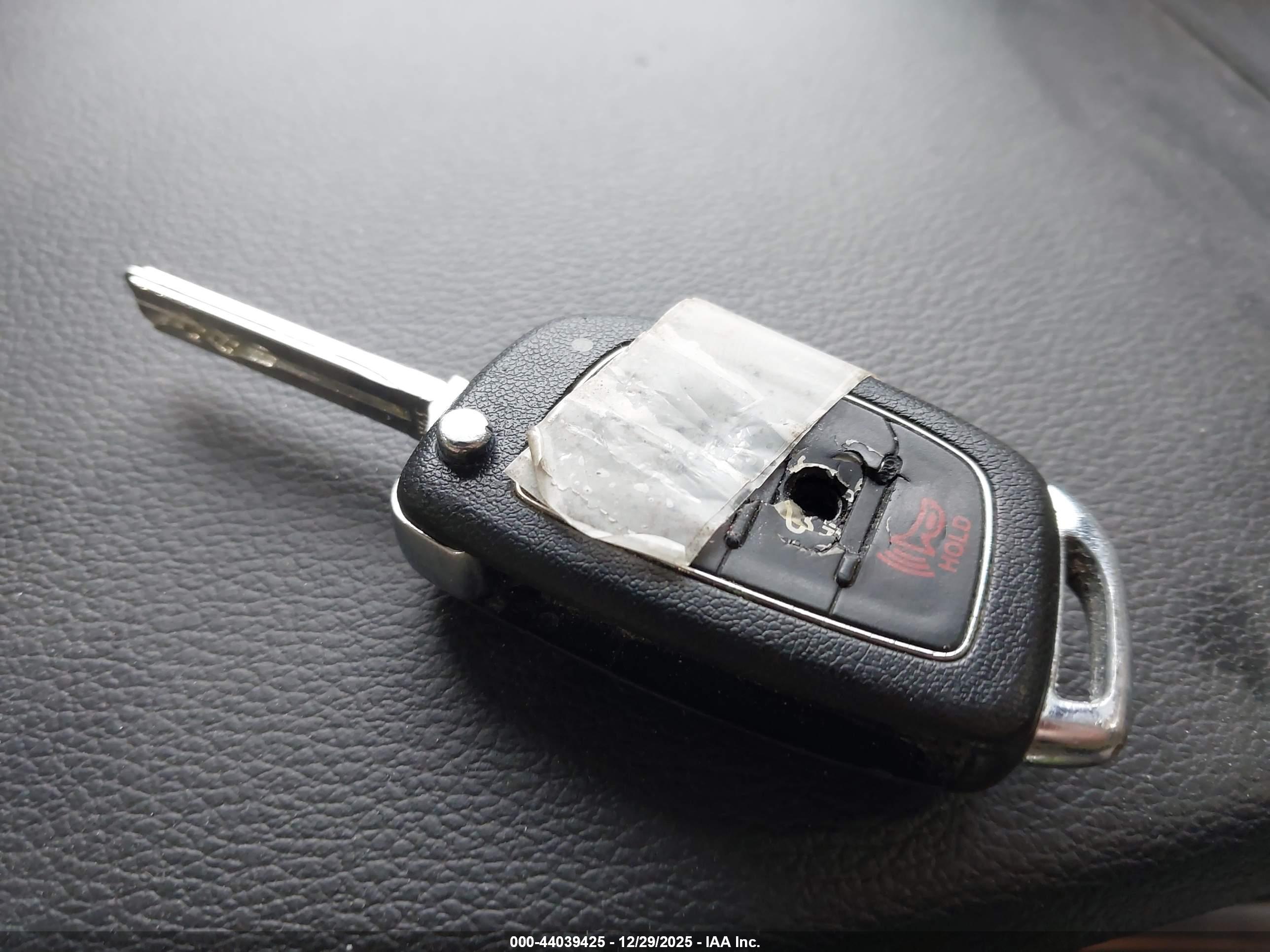 HYUNDAI SONATA image 11