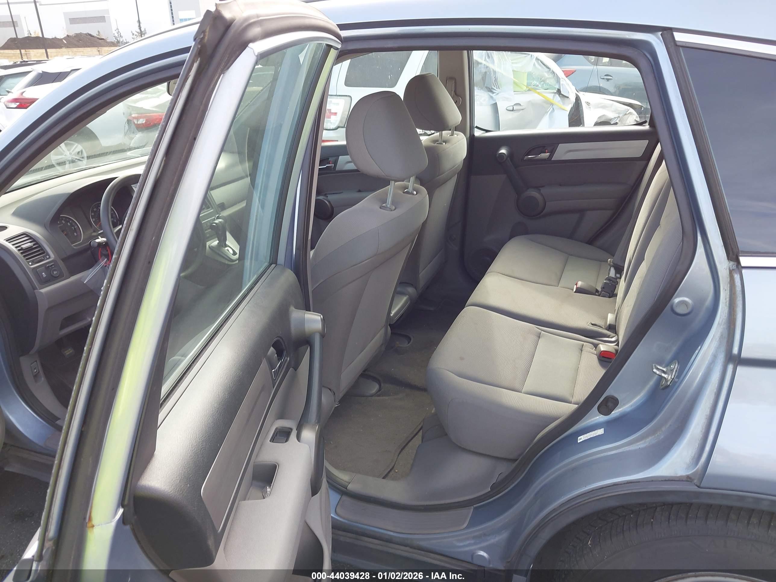 HONDA CR-V image 8