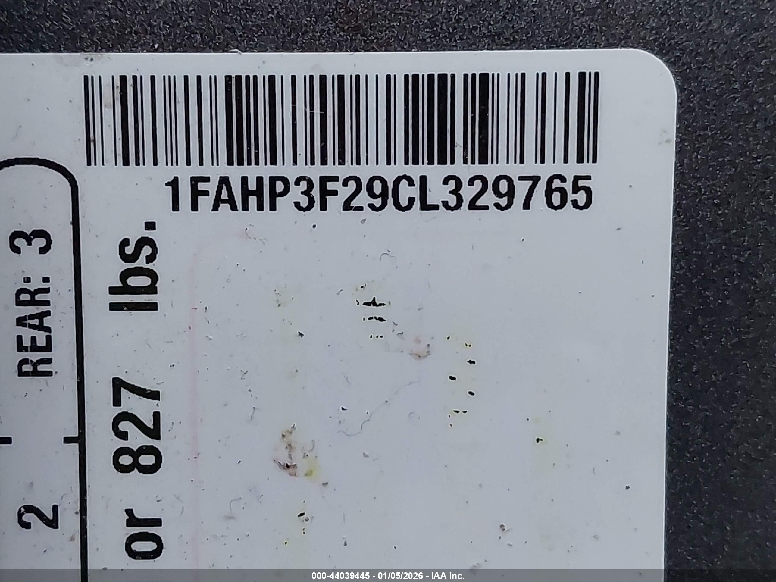 FORD FOCUS image 9