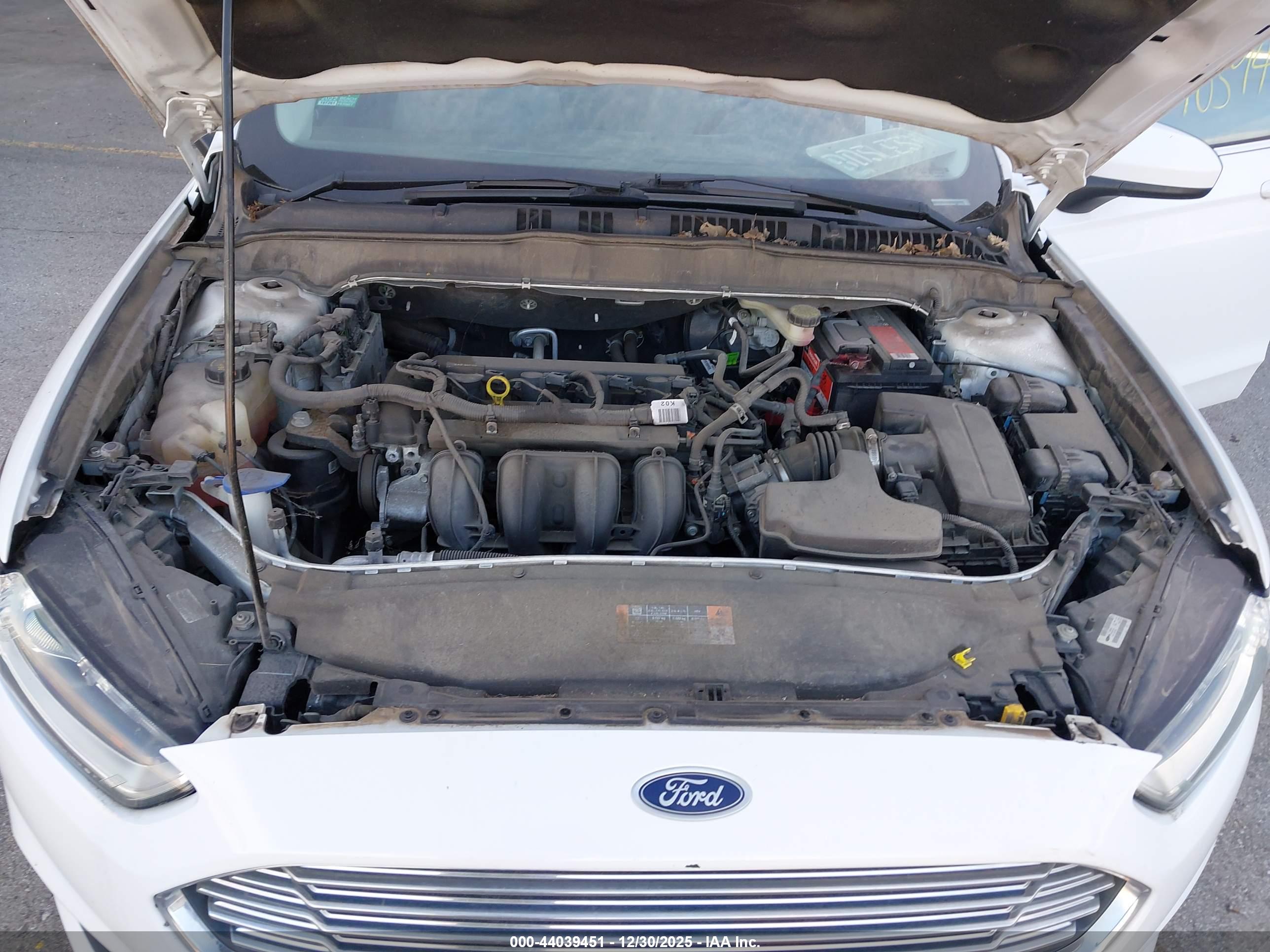 FORD FUSION image 10