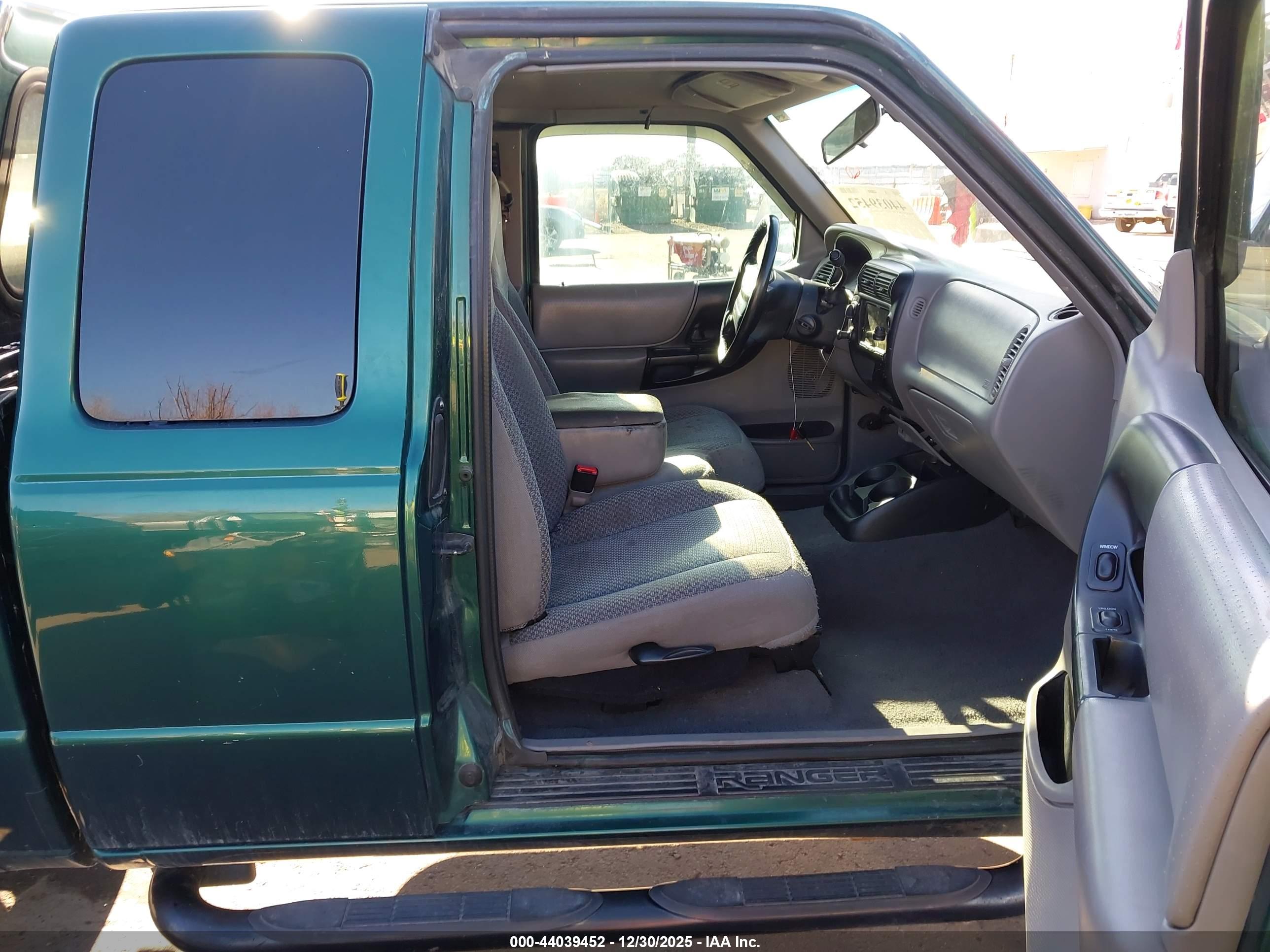 FORD RANGER image 5