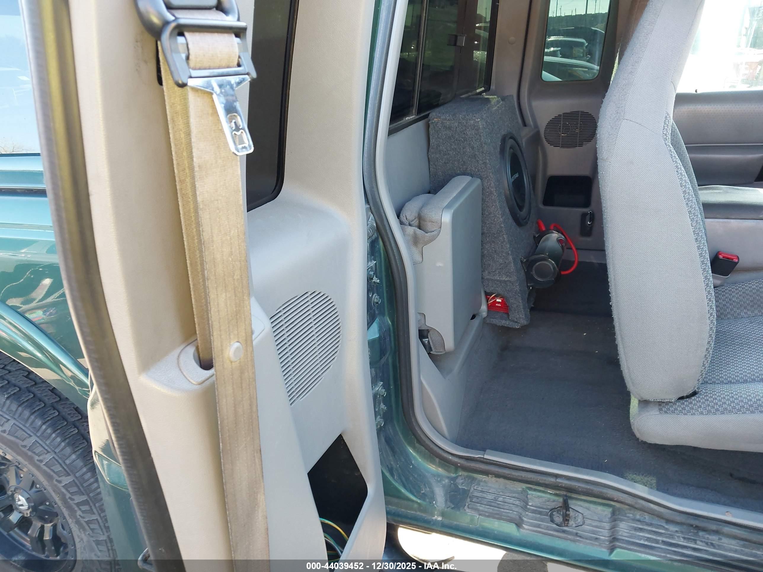 FORD RANGER image 8