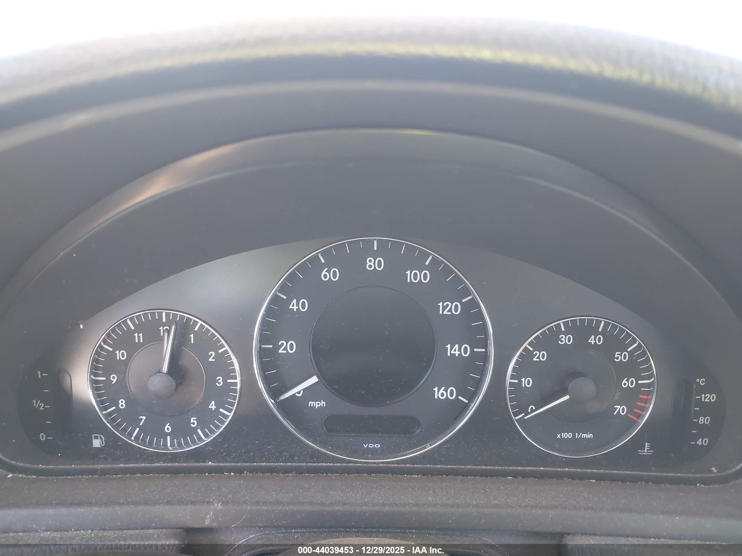 MERCEDES-BENZ CLK image 7