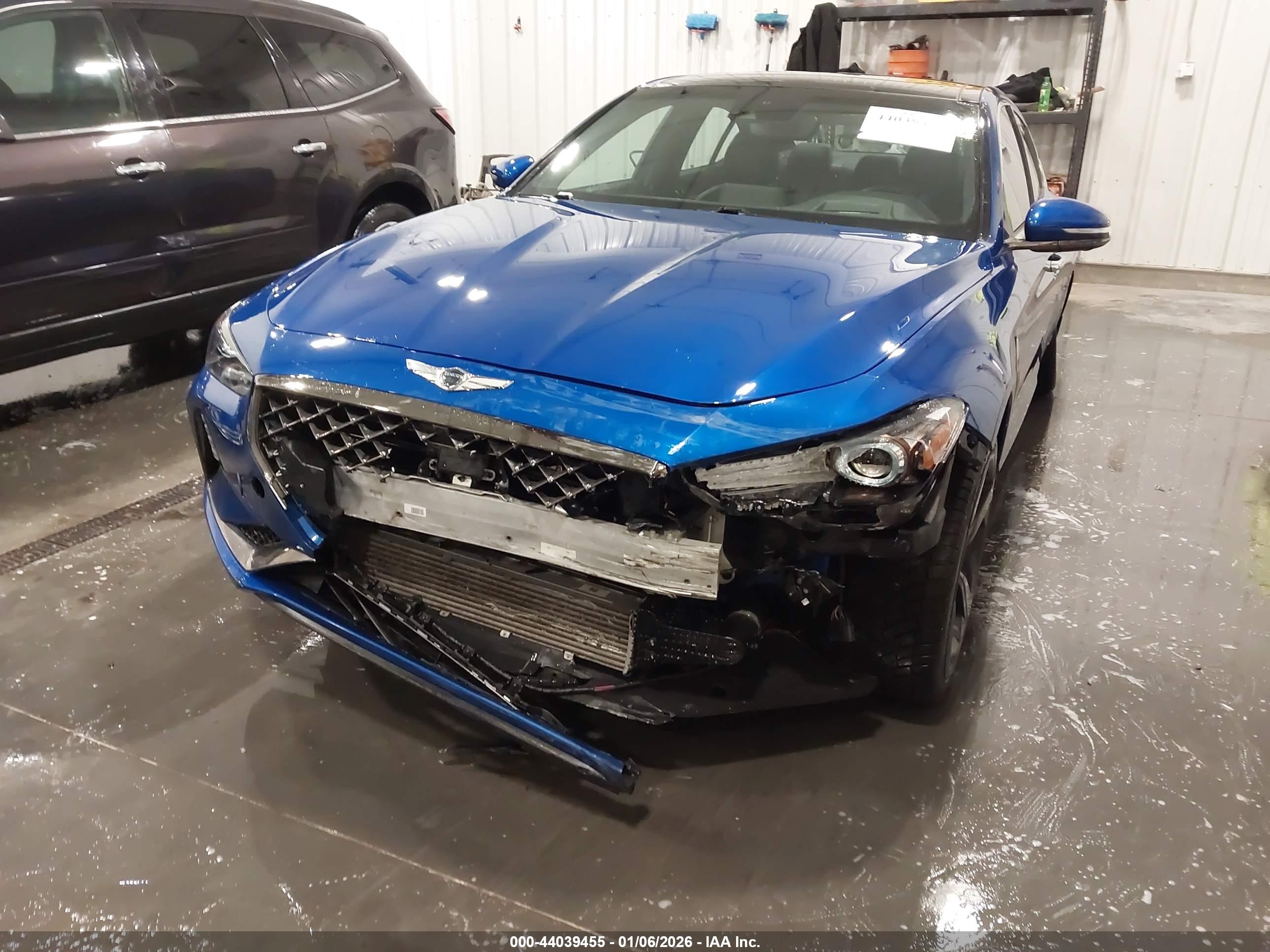 GENESIS G70 image 6