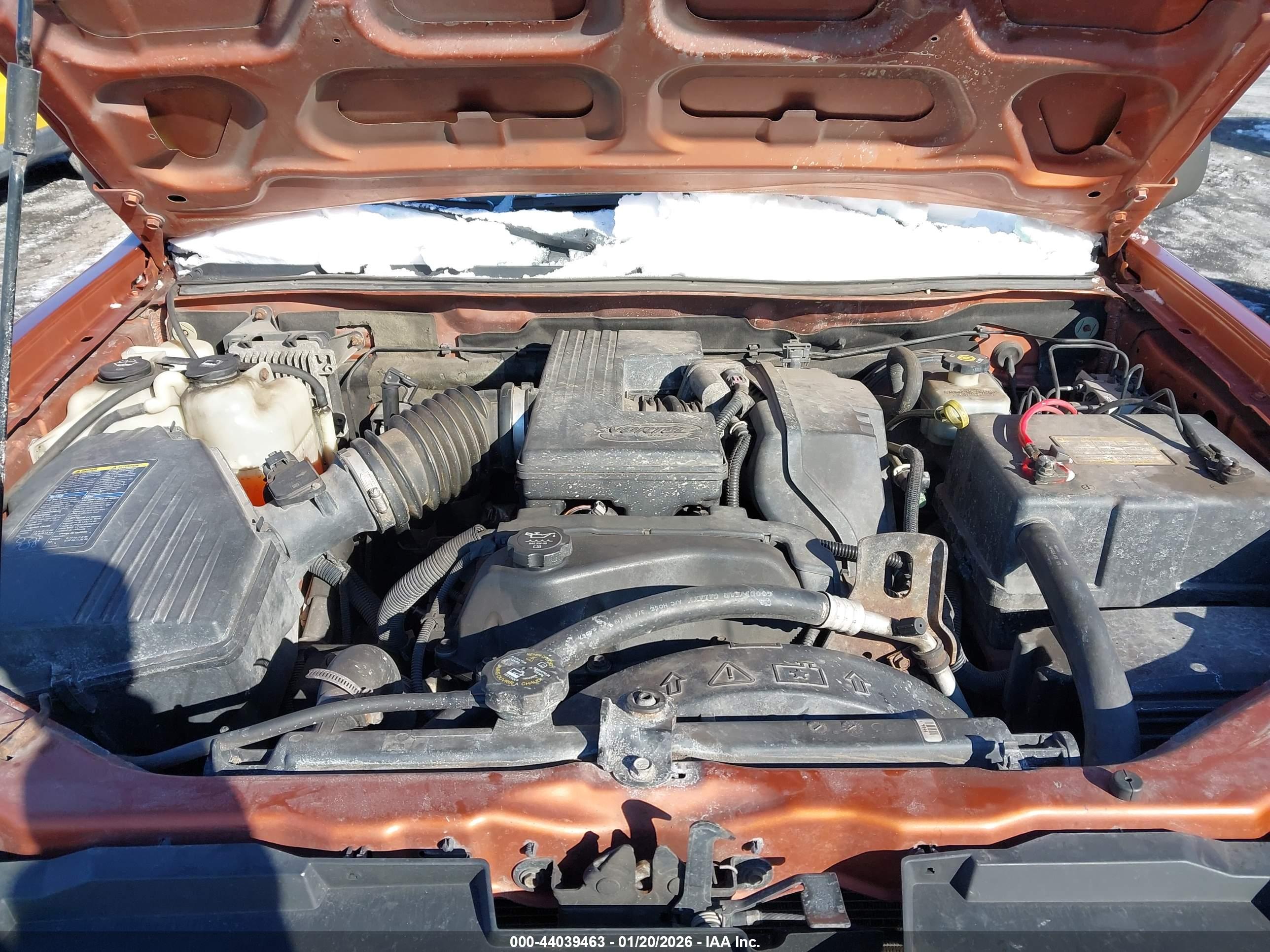 CHEVROLET COLORADO image 10