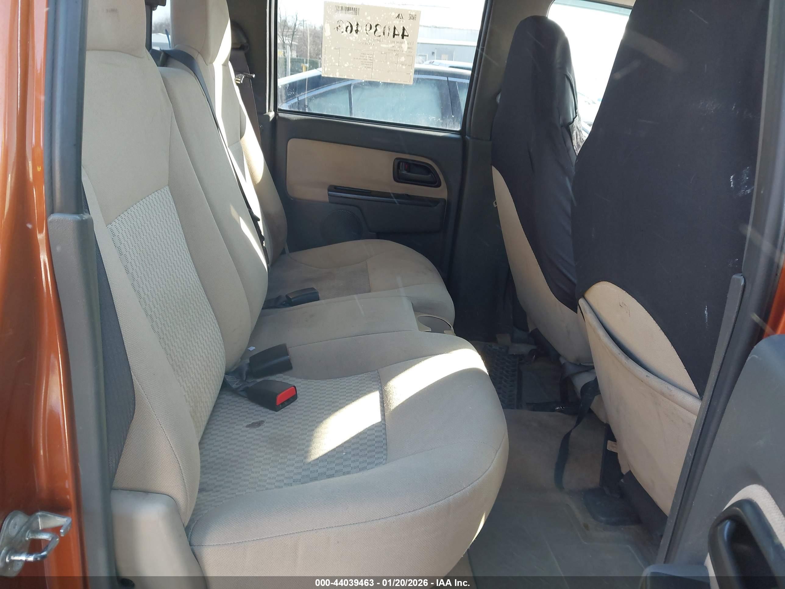 CHEVROLET COLORADO image 8