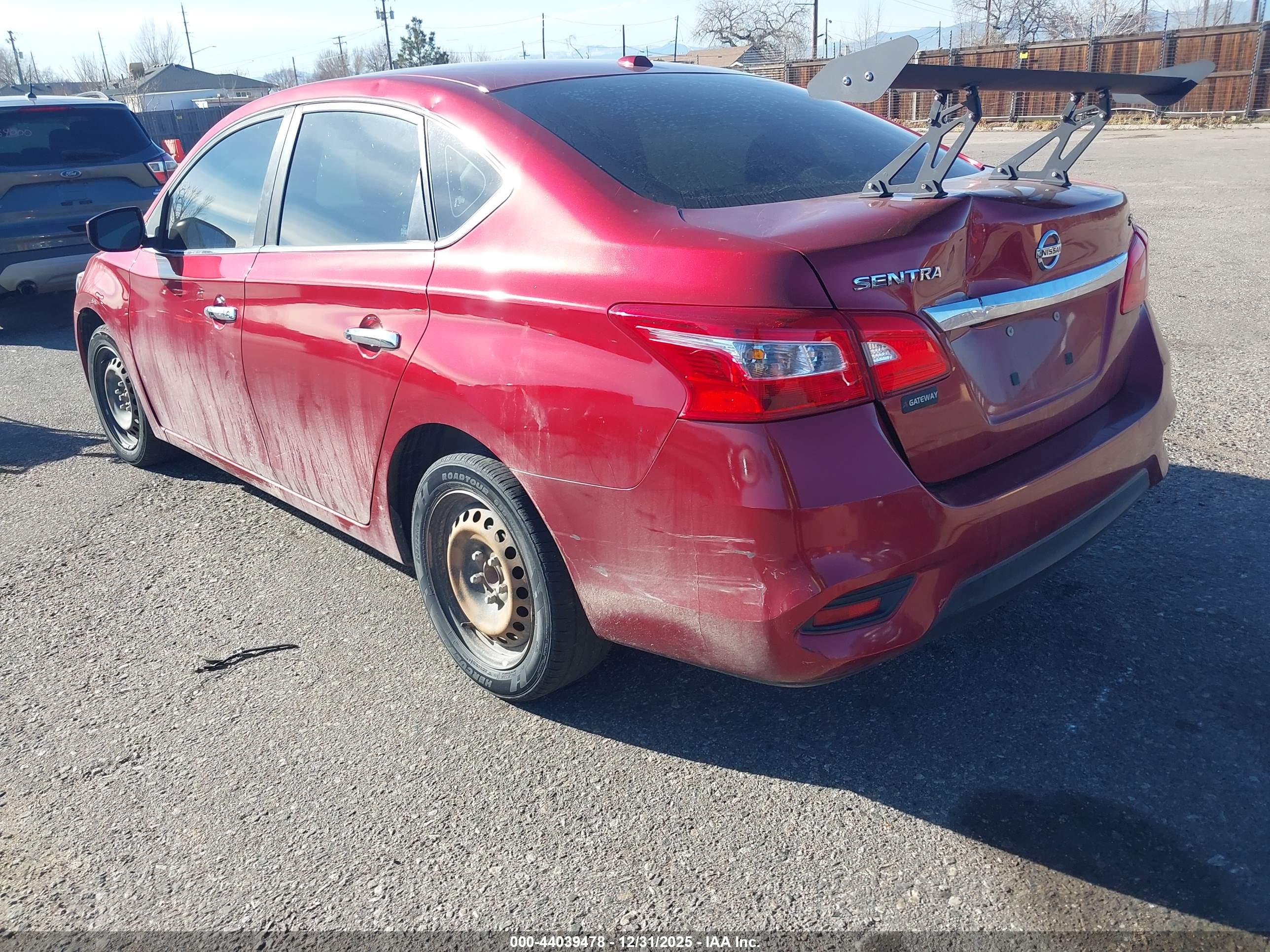 NISSAN SENTRA image 6