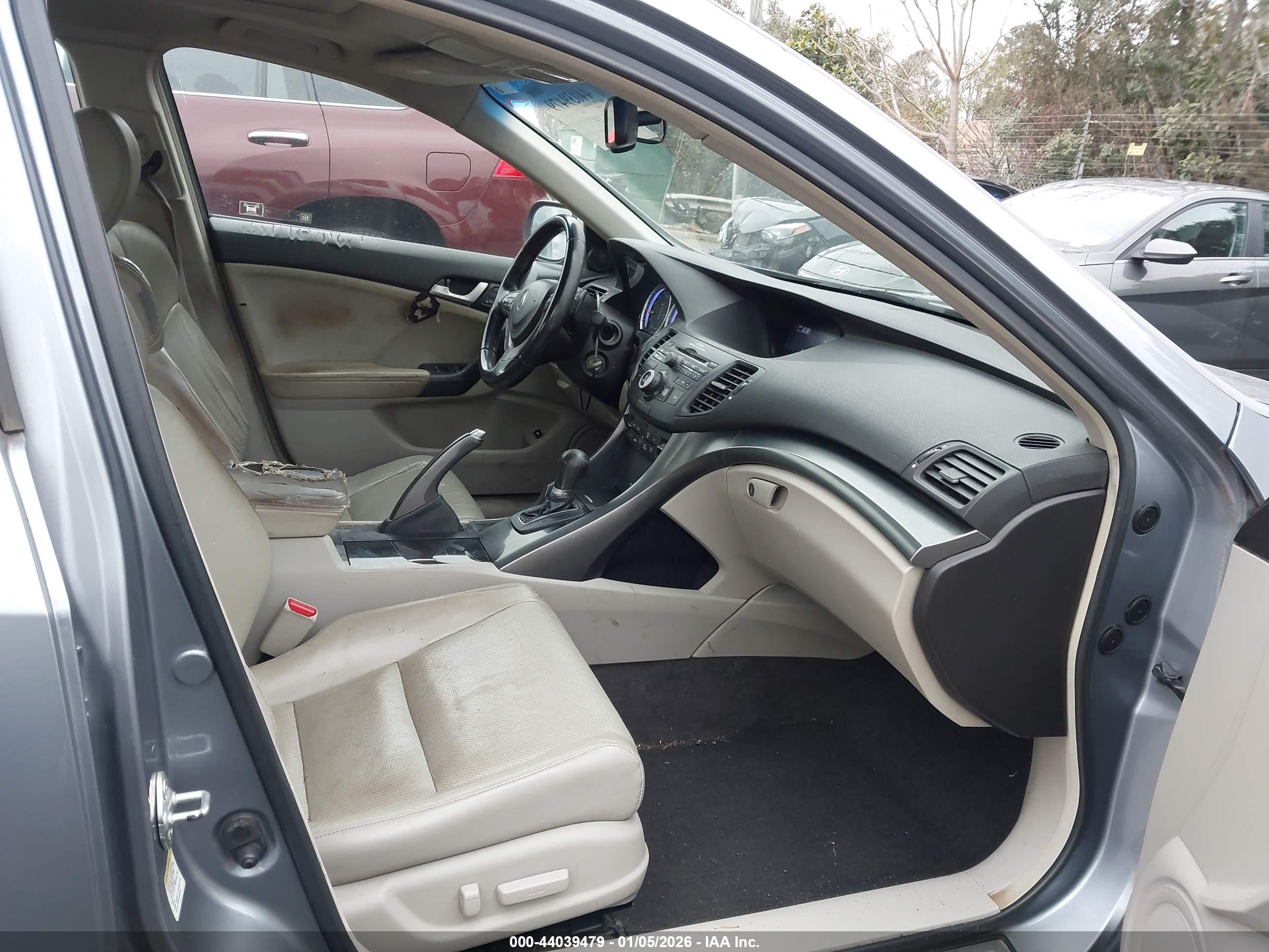 ACURA TSX image 5