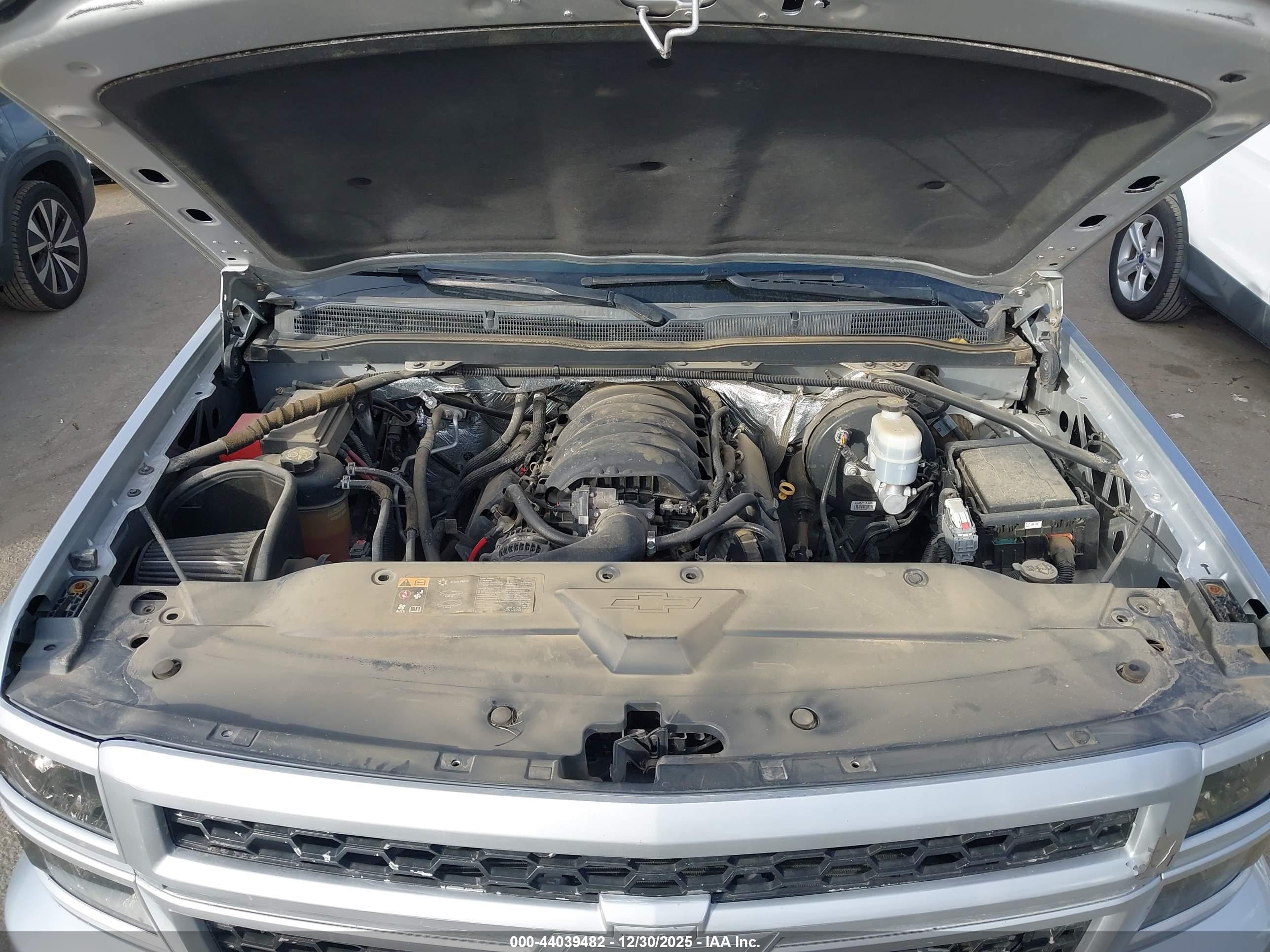 CHEVROLET SILVERADO image 10