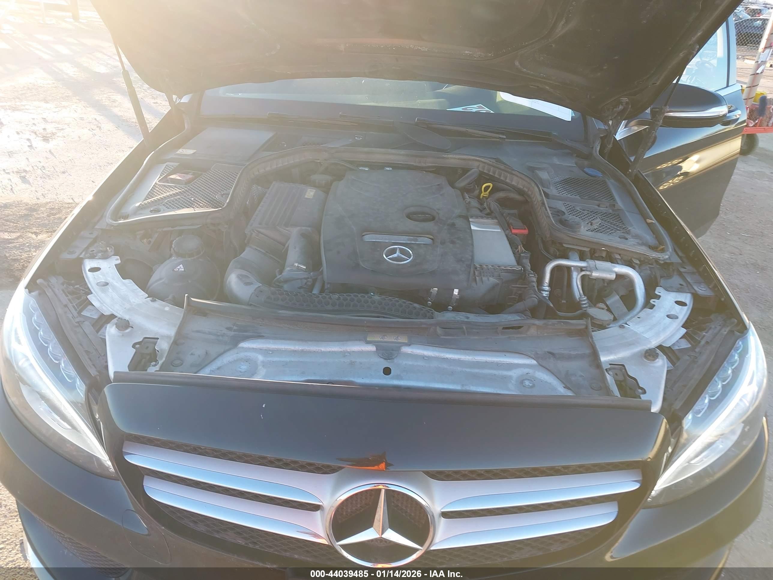 MERCEDES-BENZ C image 10