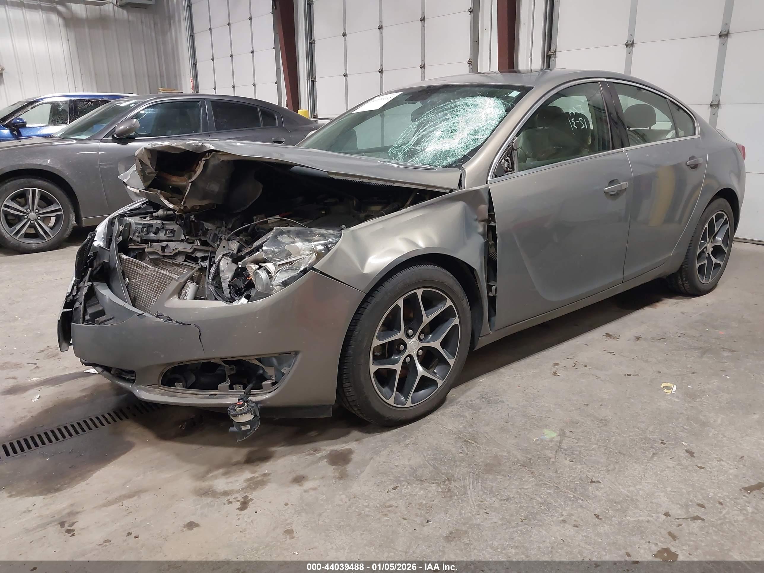 BUICK REGAL image 2