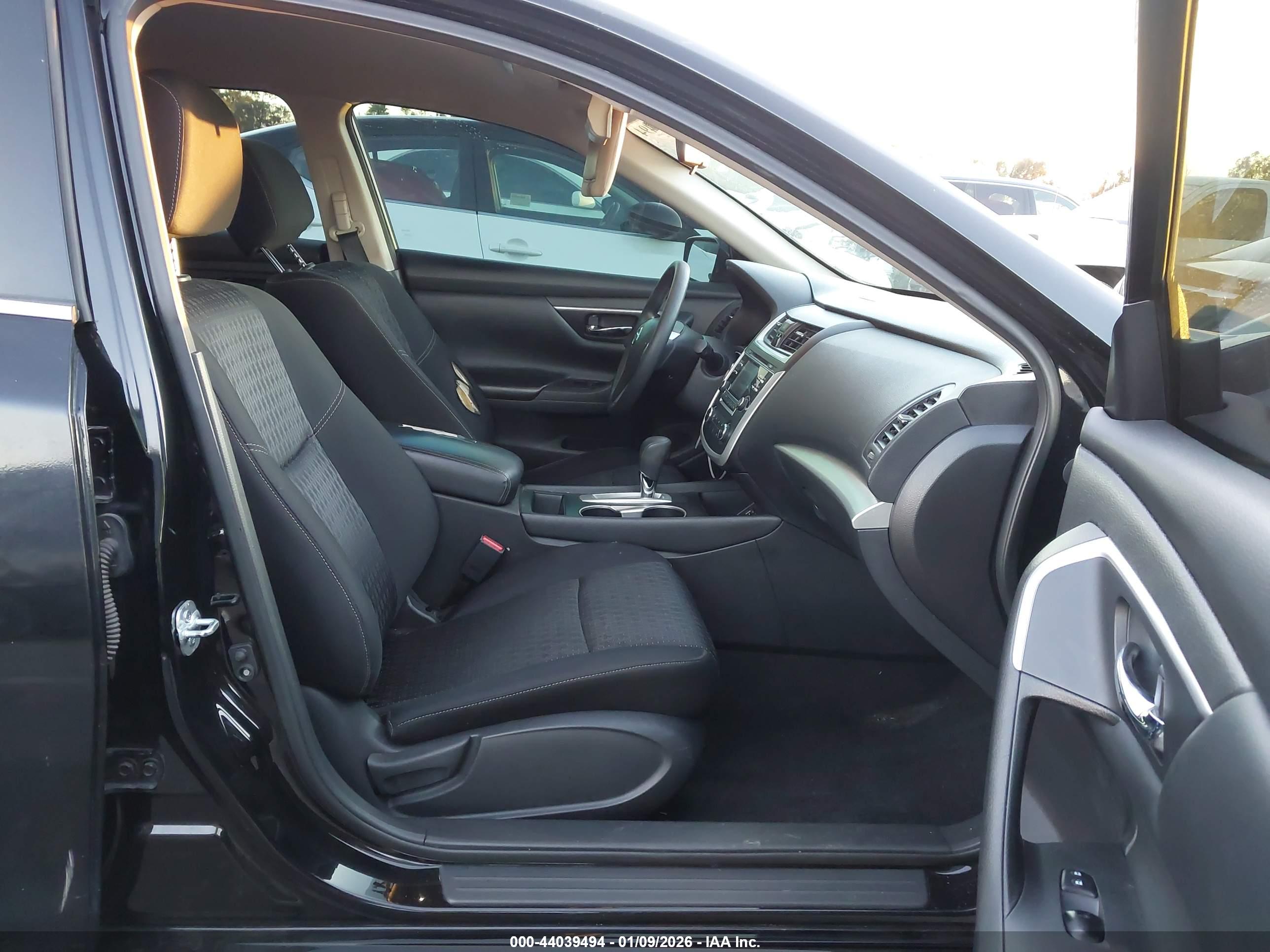 NISSAN ALTIMA image 5