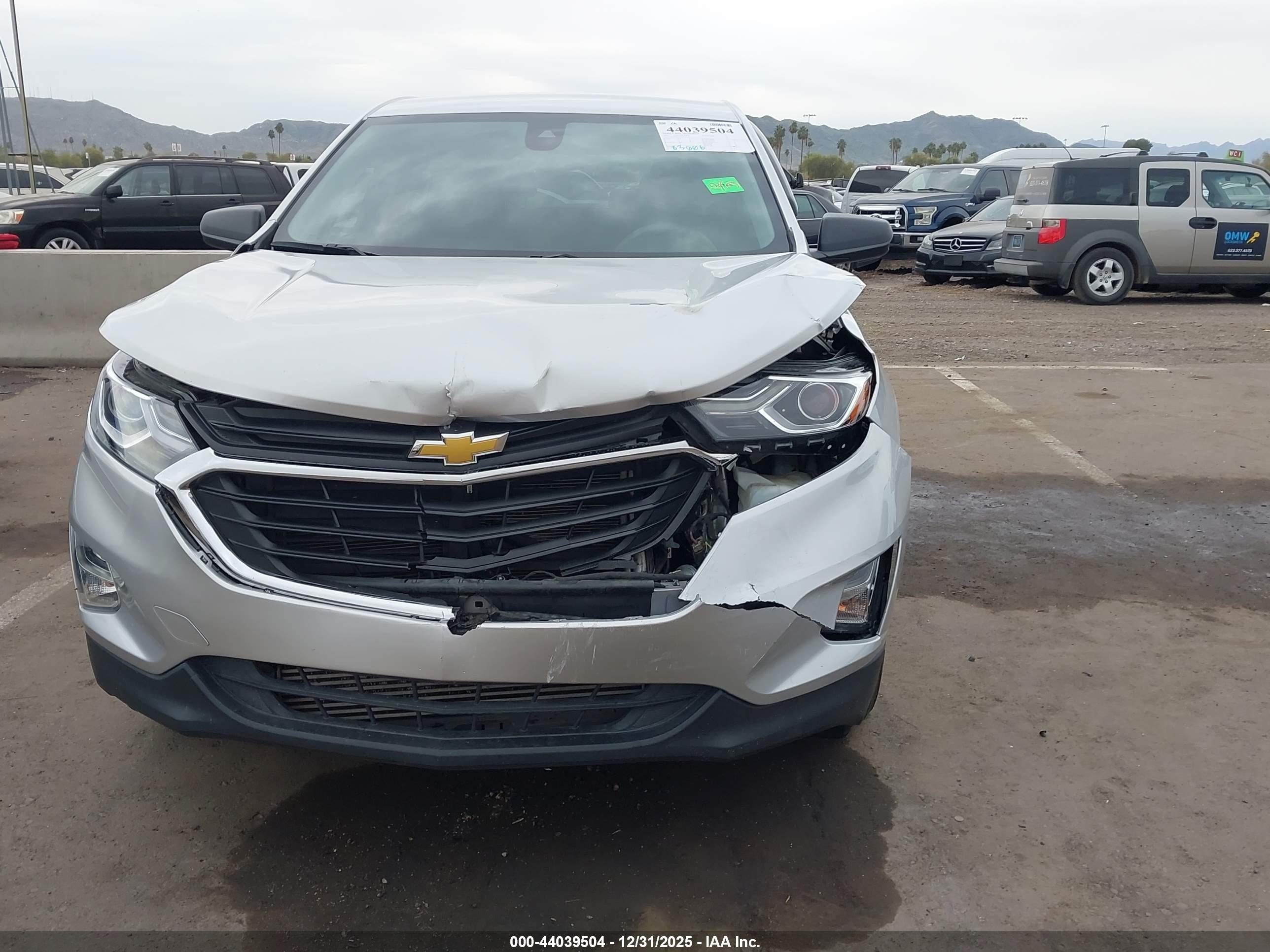 CHEVROLET EQUINOX image 6