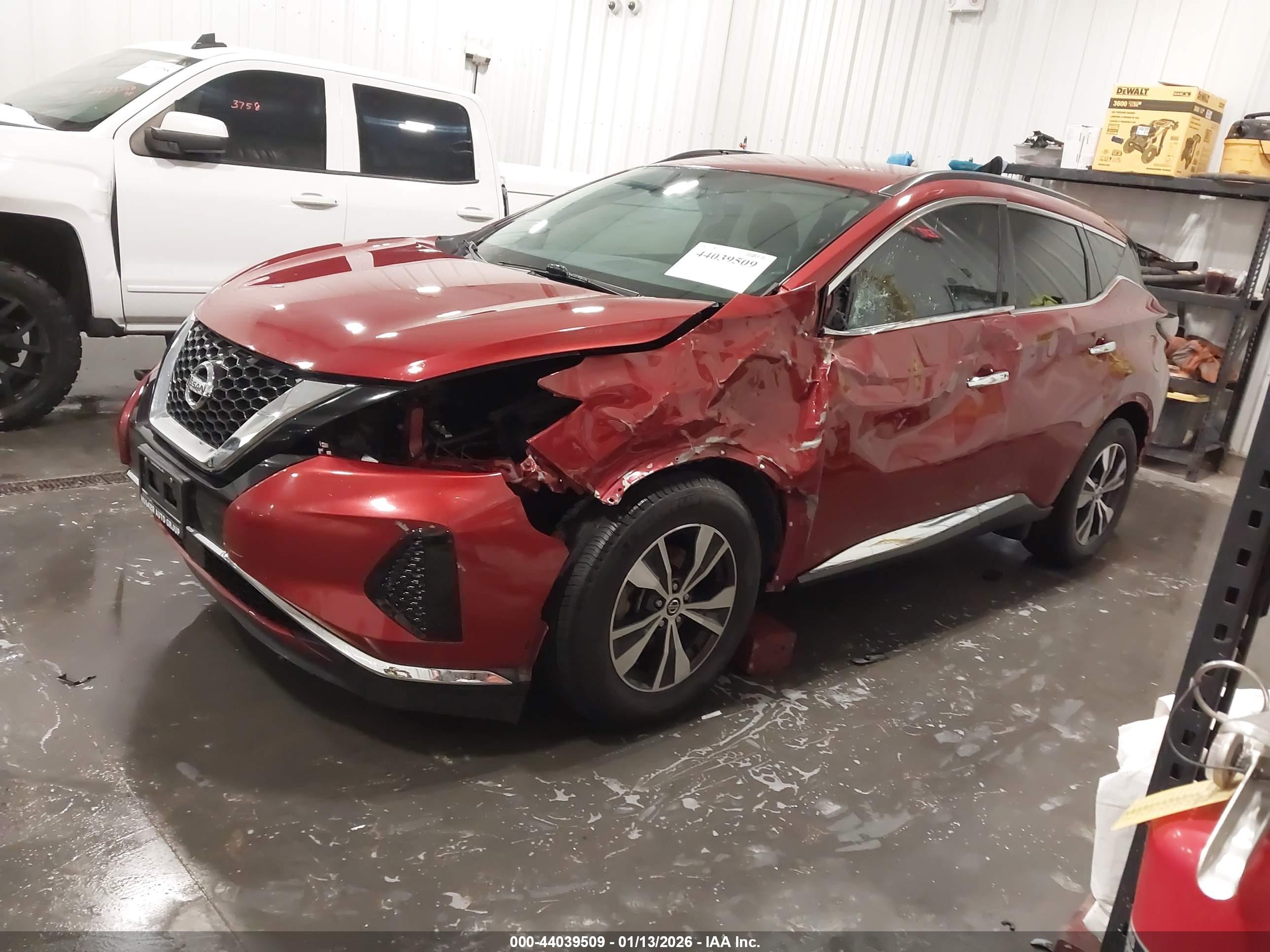 NISSAN MURANO image 2