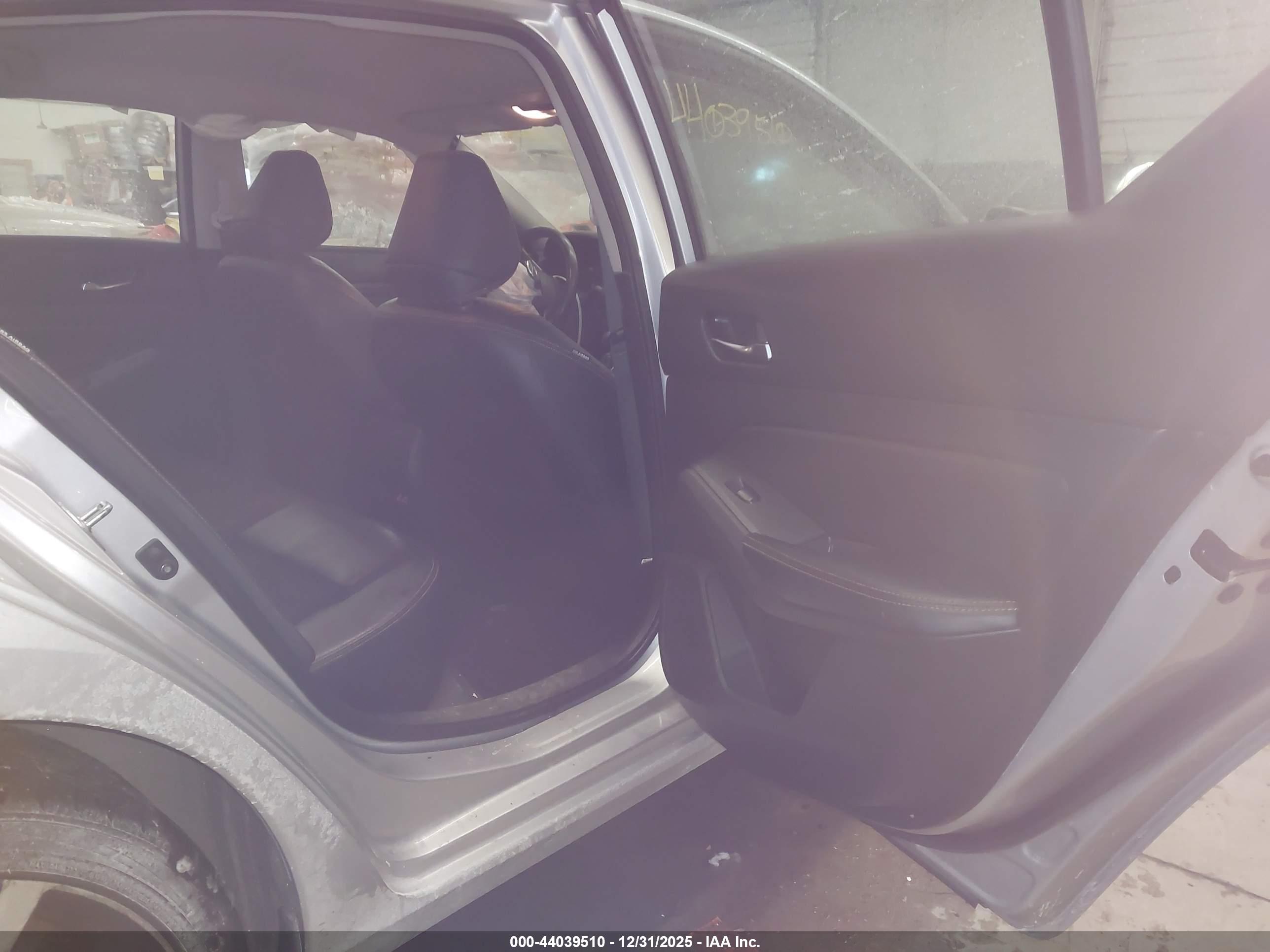 NISSAN ALTIMA image 8
