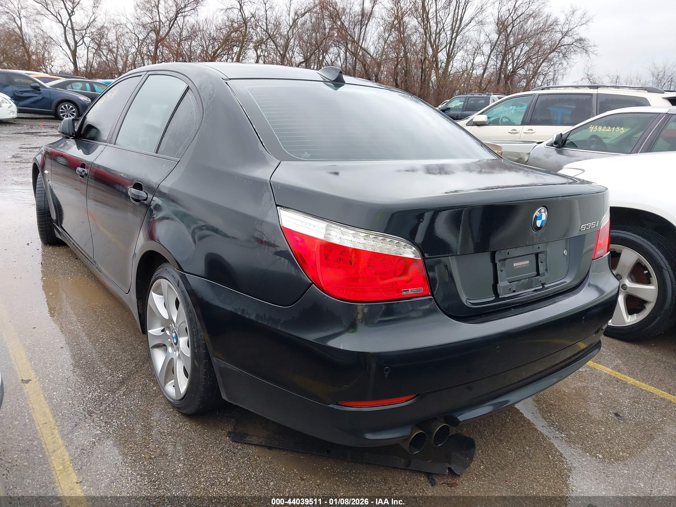 BMW 535I image 3