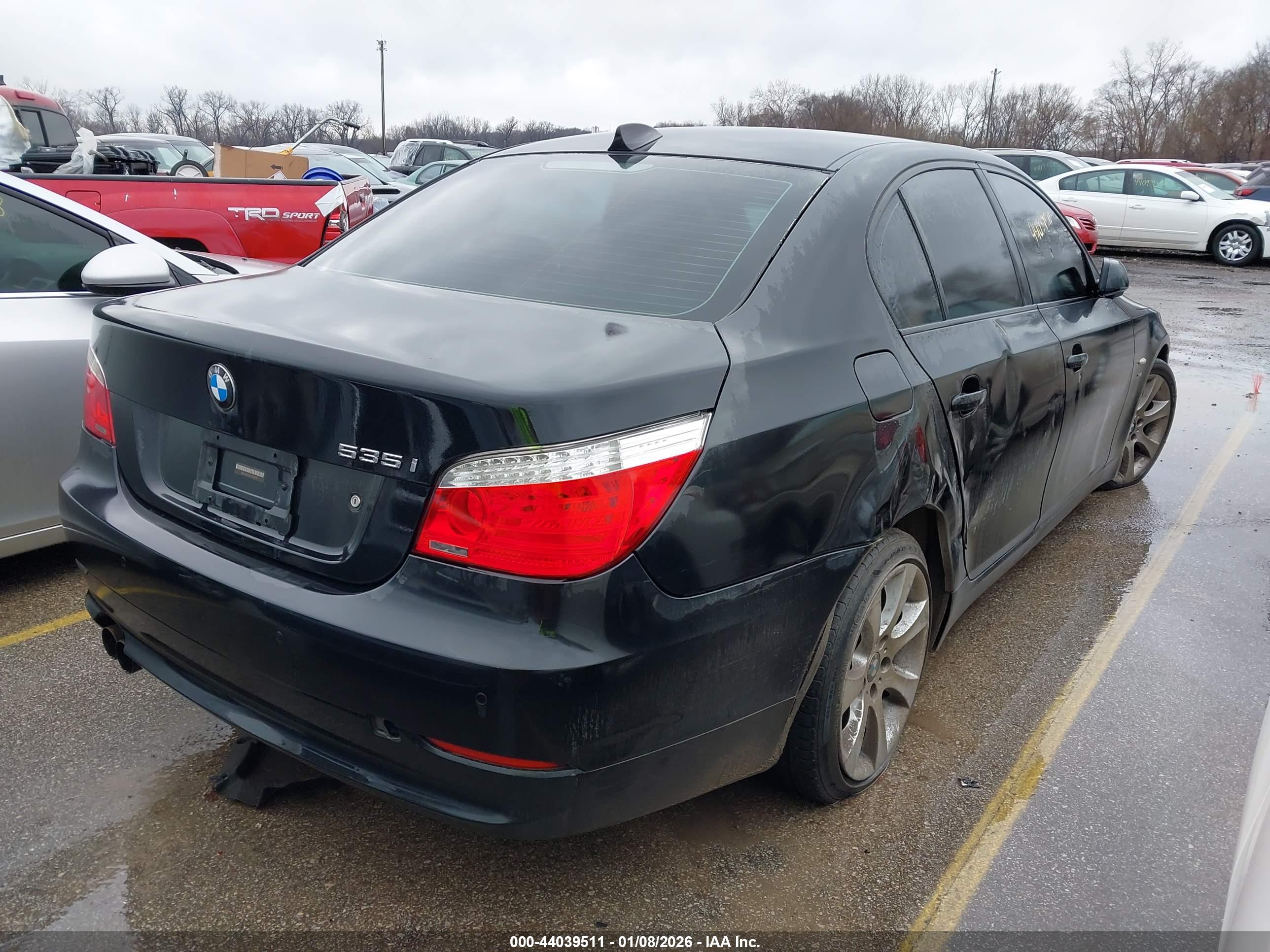 BMW 535I image 4