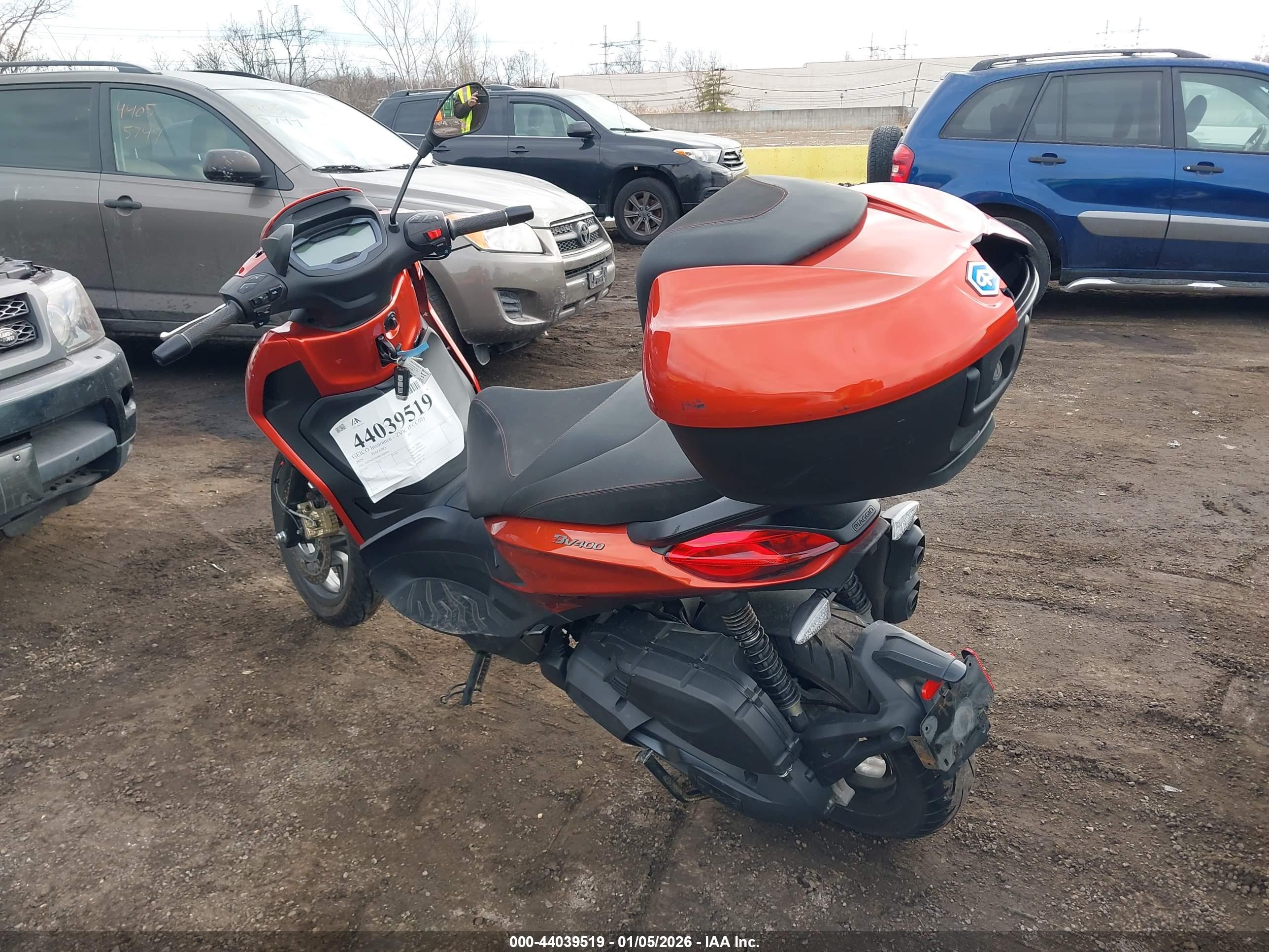 PIAGGIO BV image 3