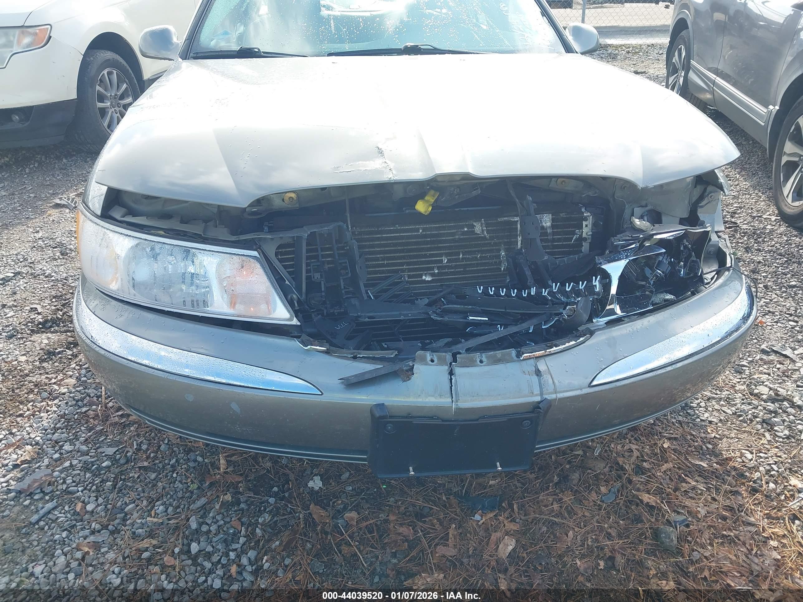 LINCOLN CONTINENTAL image 6
