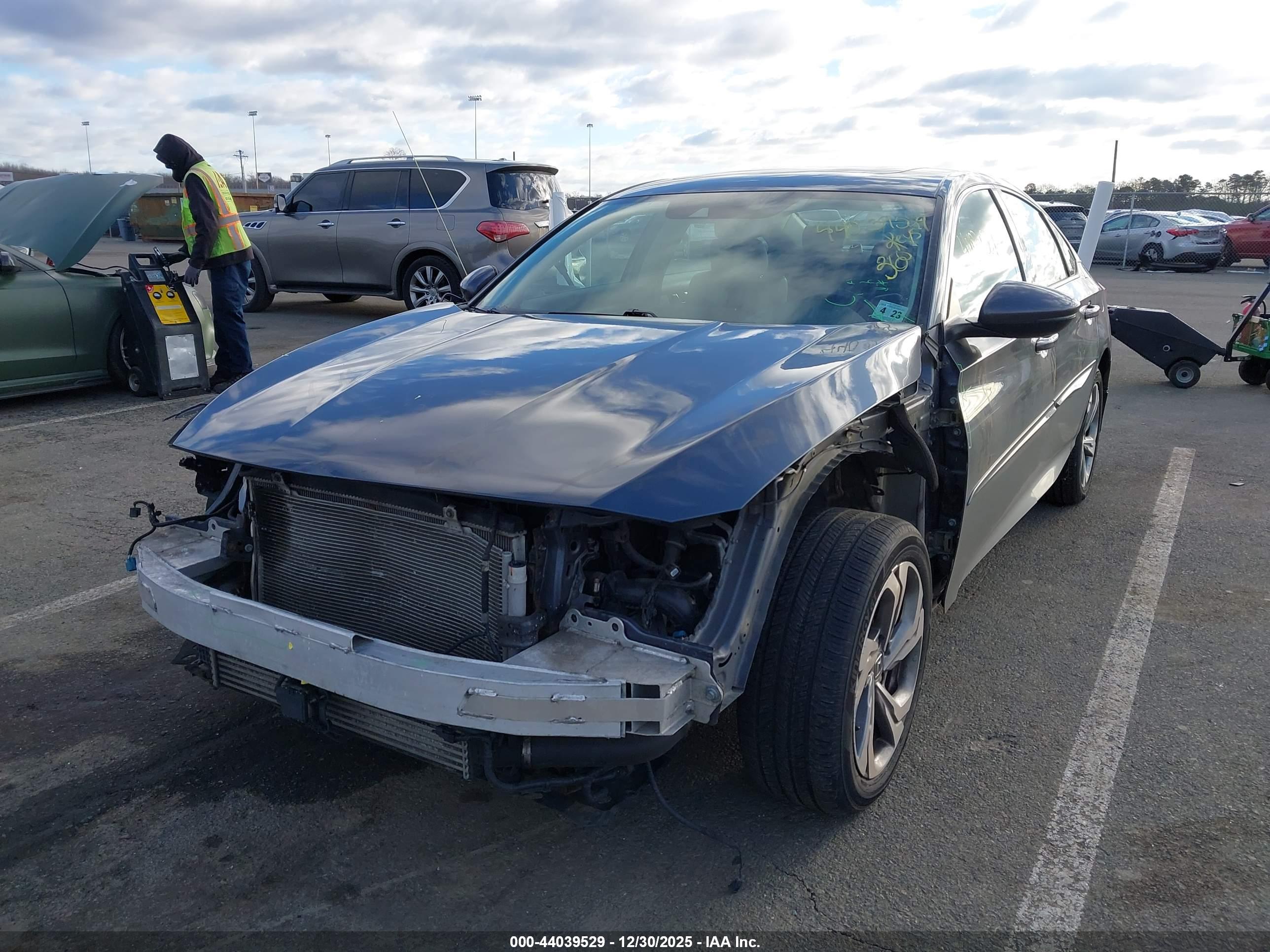 HONDA ACCORD image 2