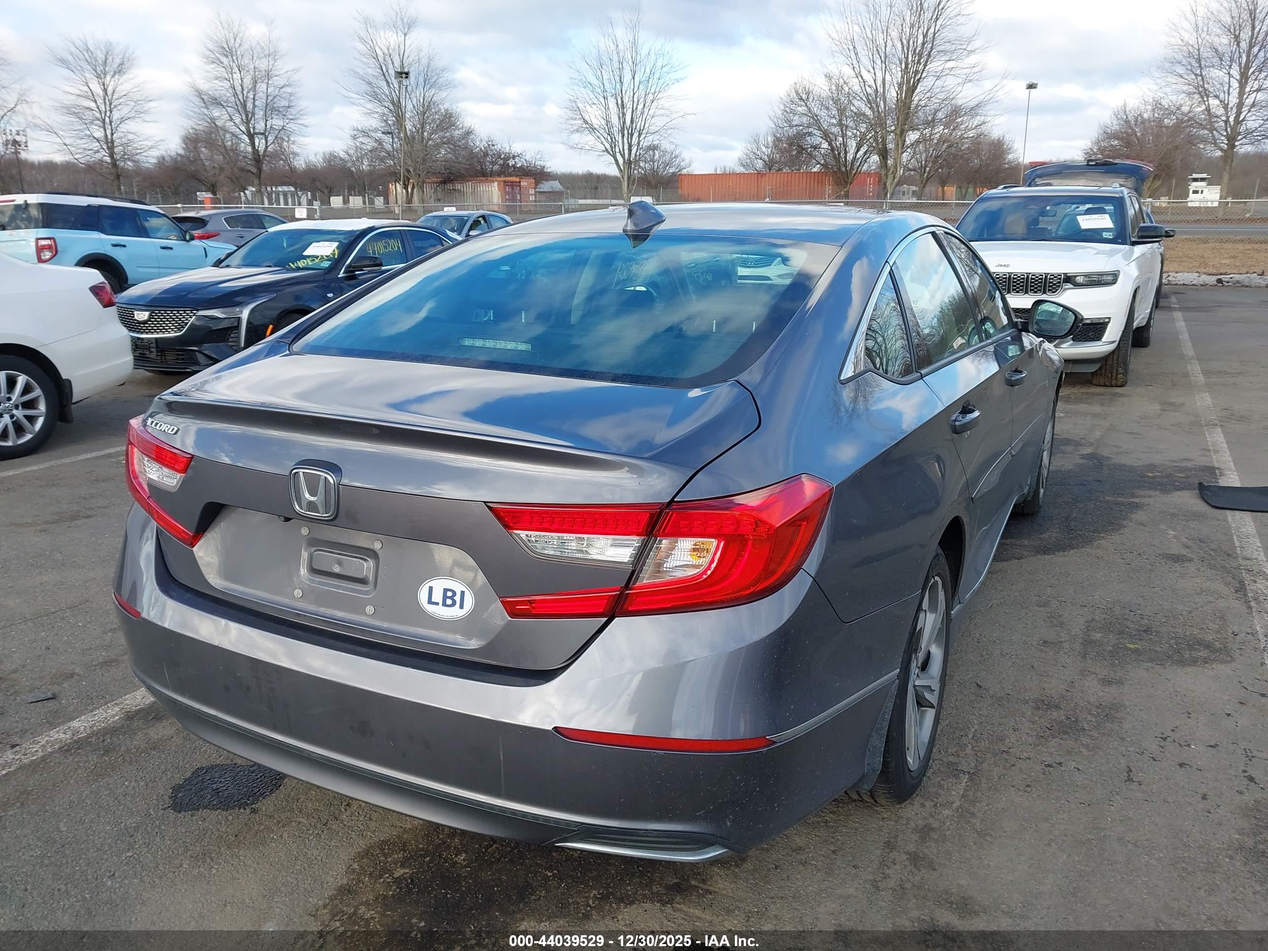 HONDA ACCORD image 4