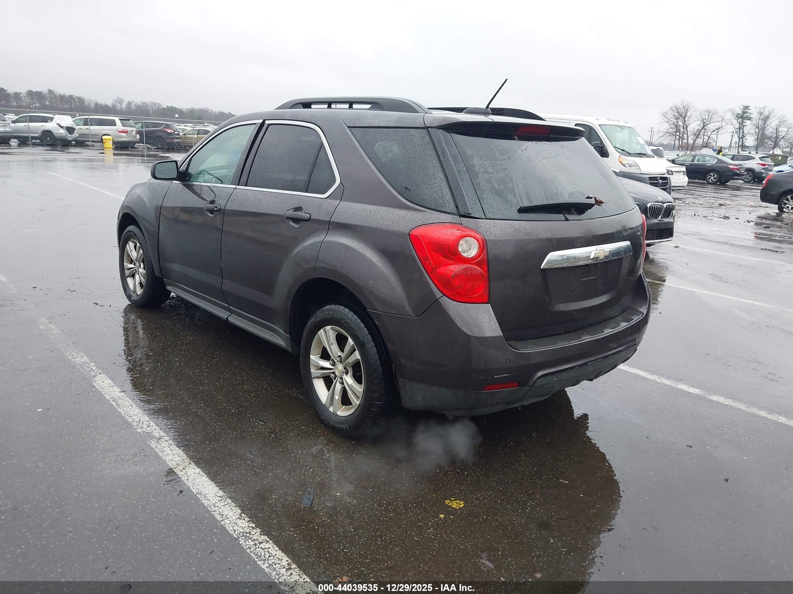 CHEVROLET EQUINOX image 3