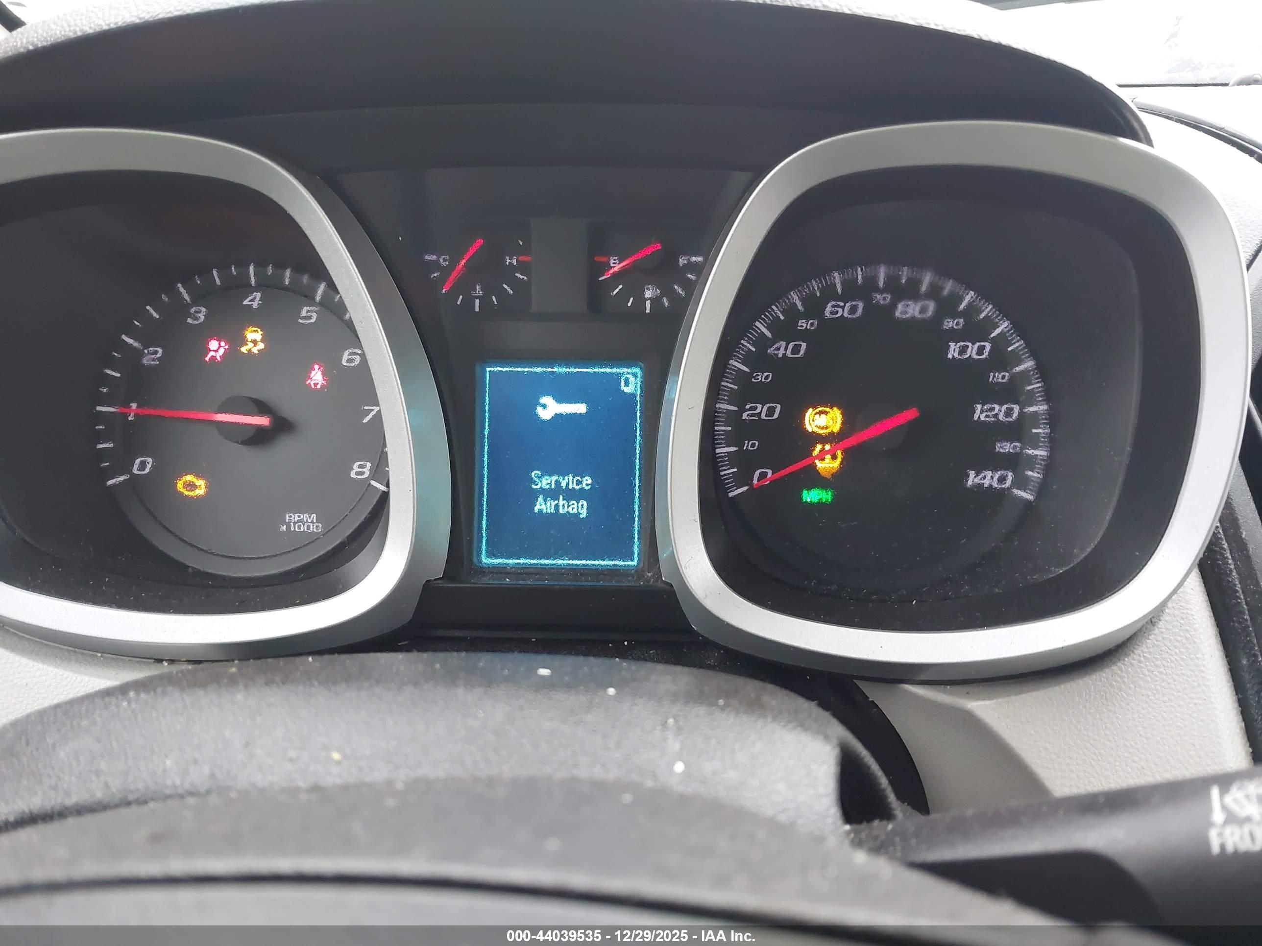 CHEVROLET EQUINOX image 7