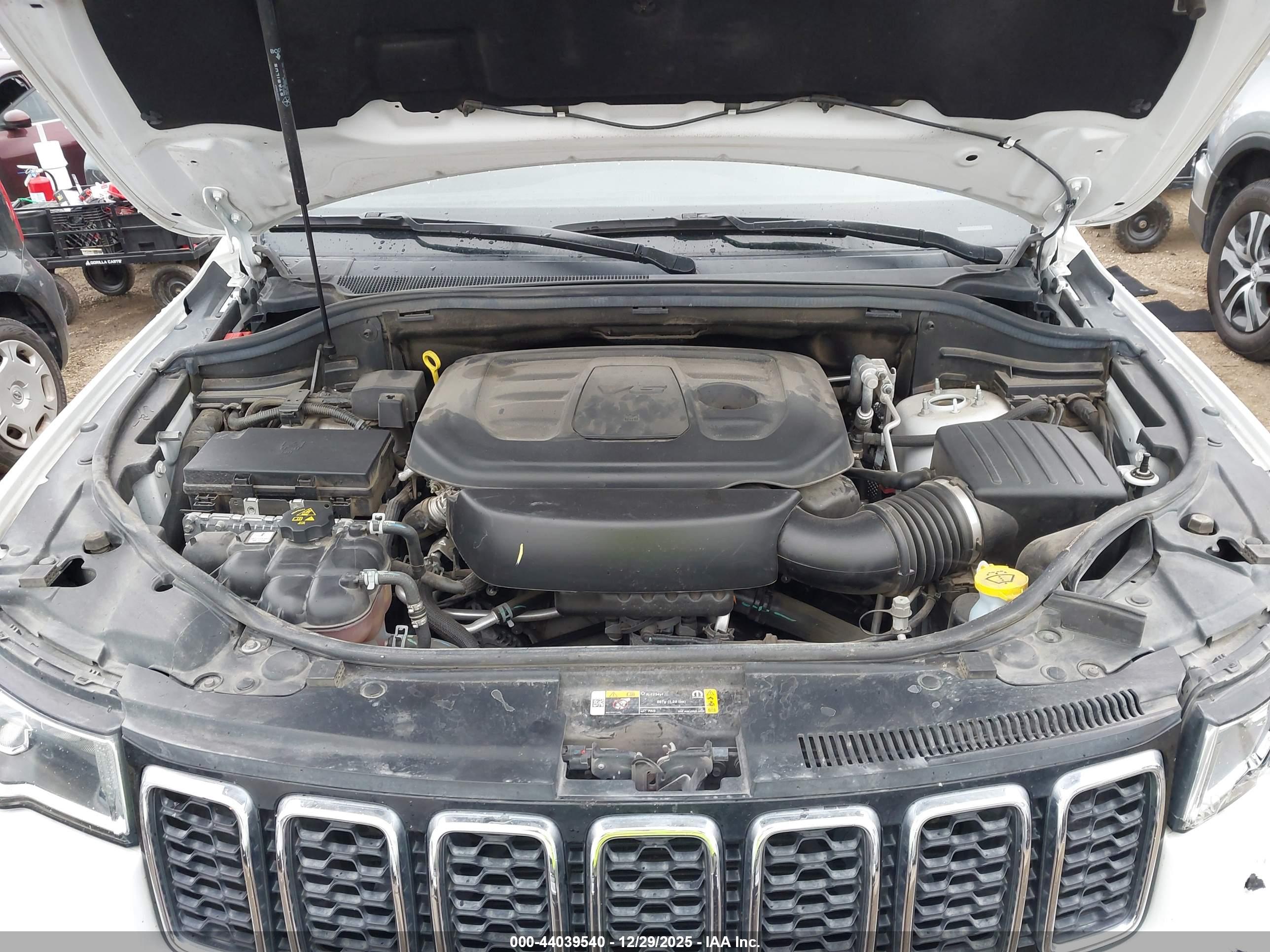 JEEP GRAND image 10