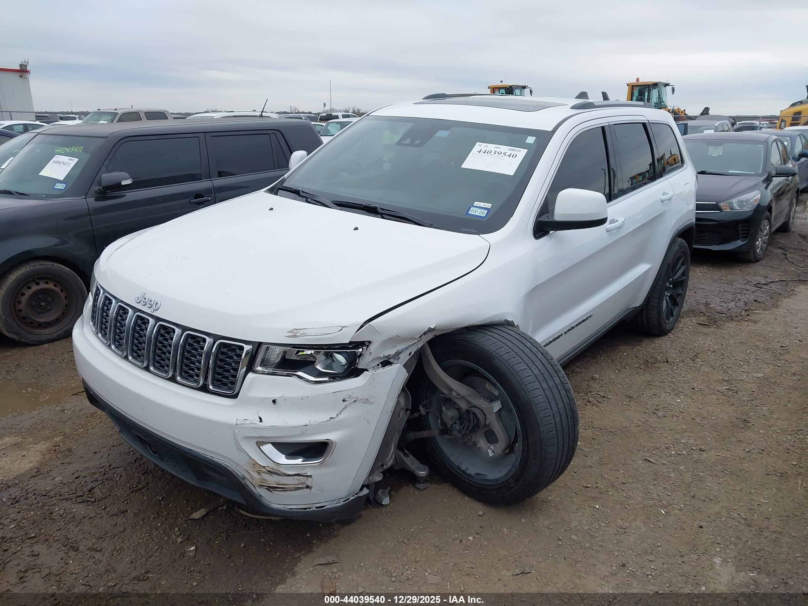 JEEP GRAND image 2