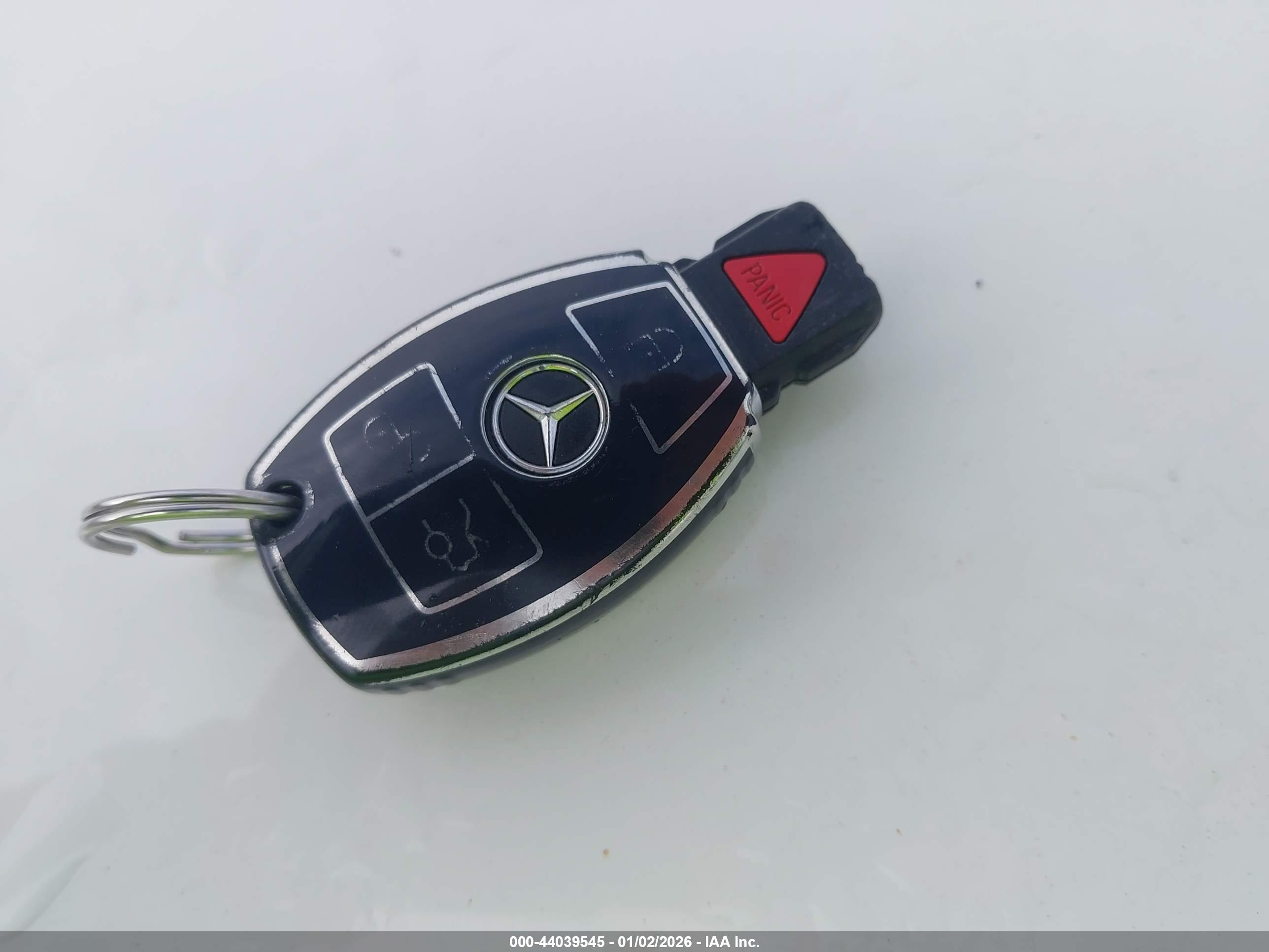 MERCEDES-BENZ GLK image 11
