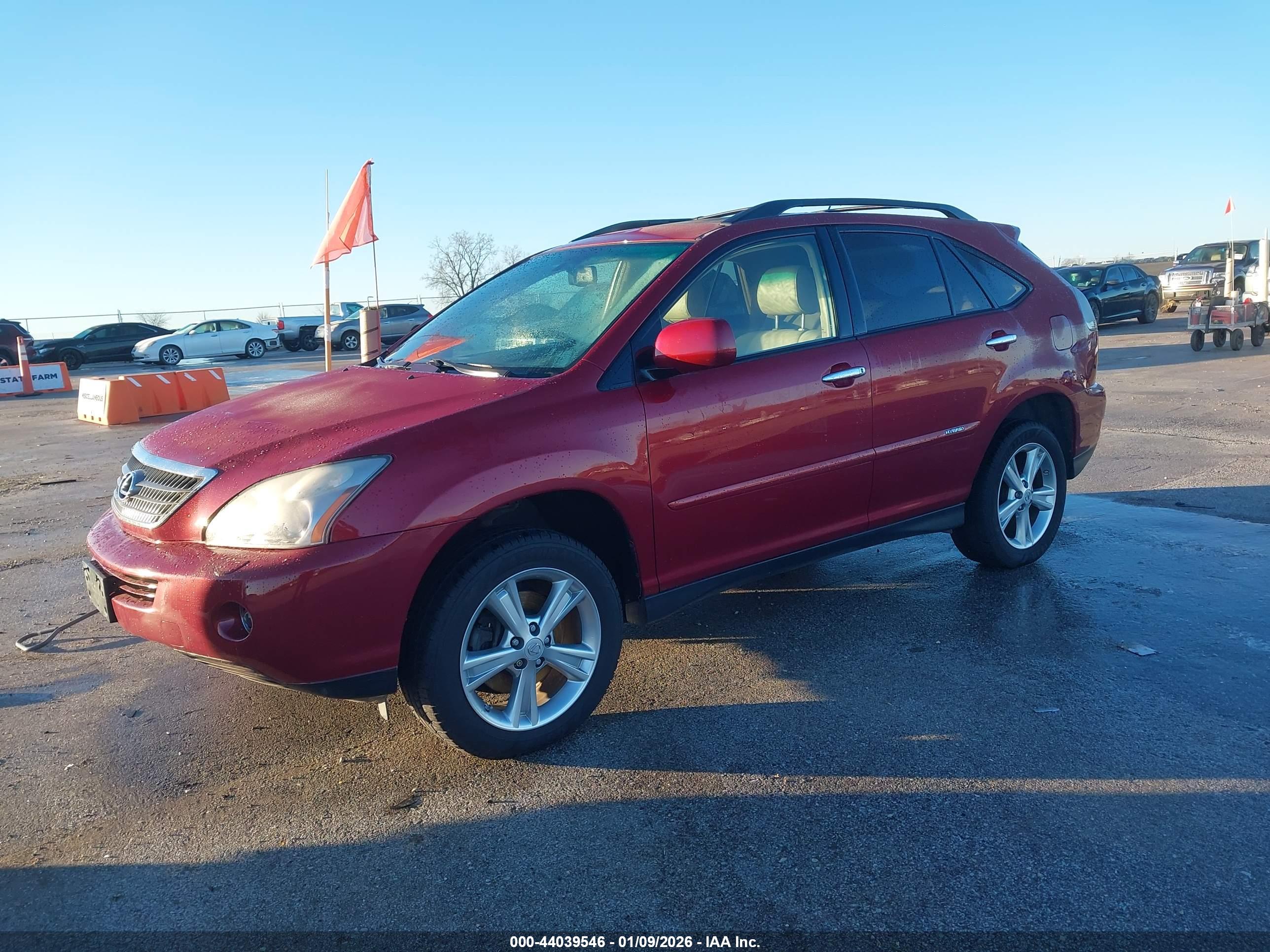 LEXUS RX image 2