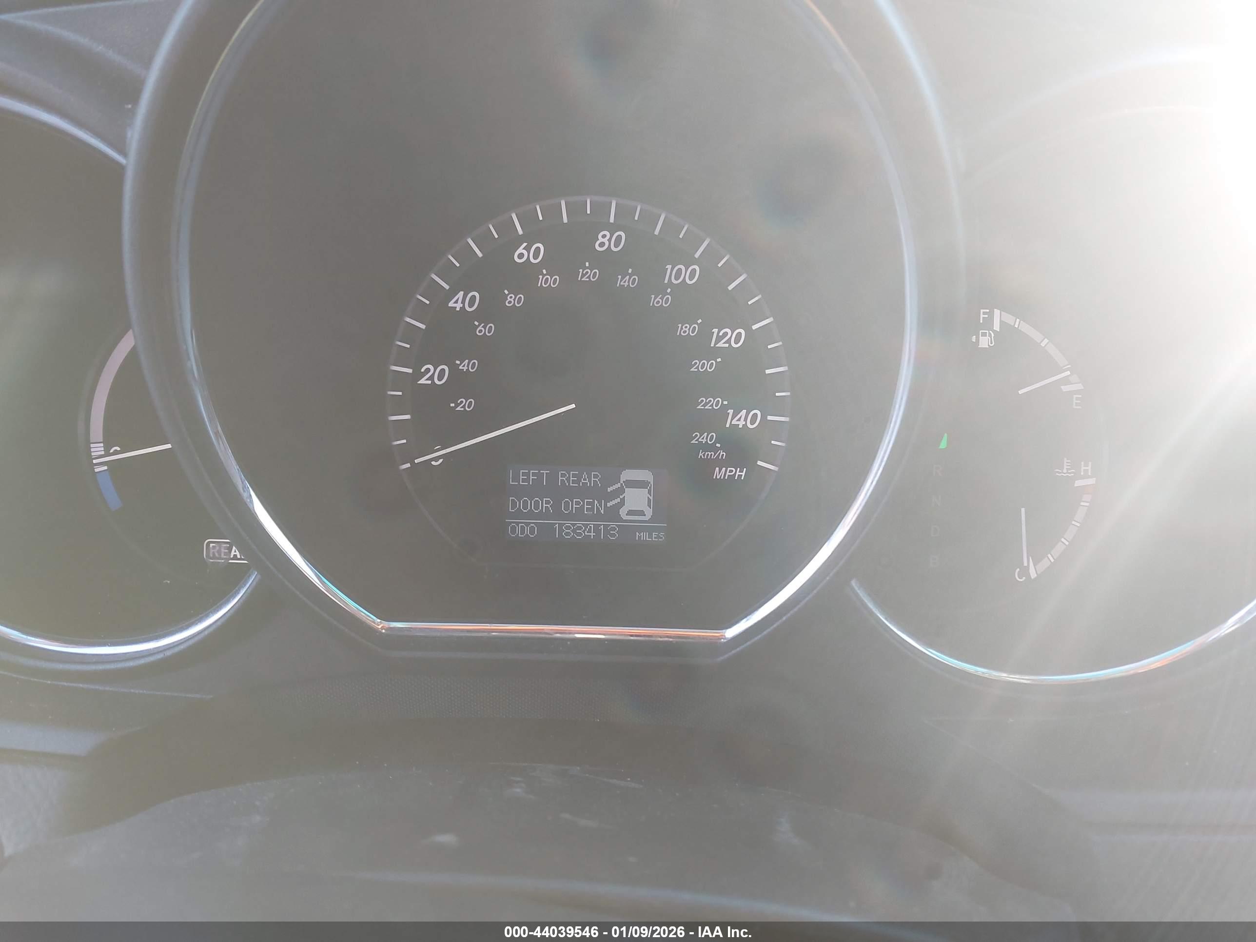 LEXUS RX image 7