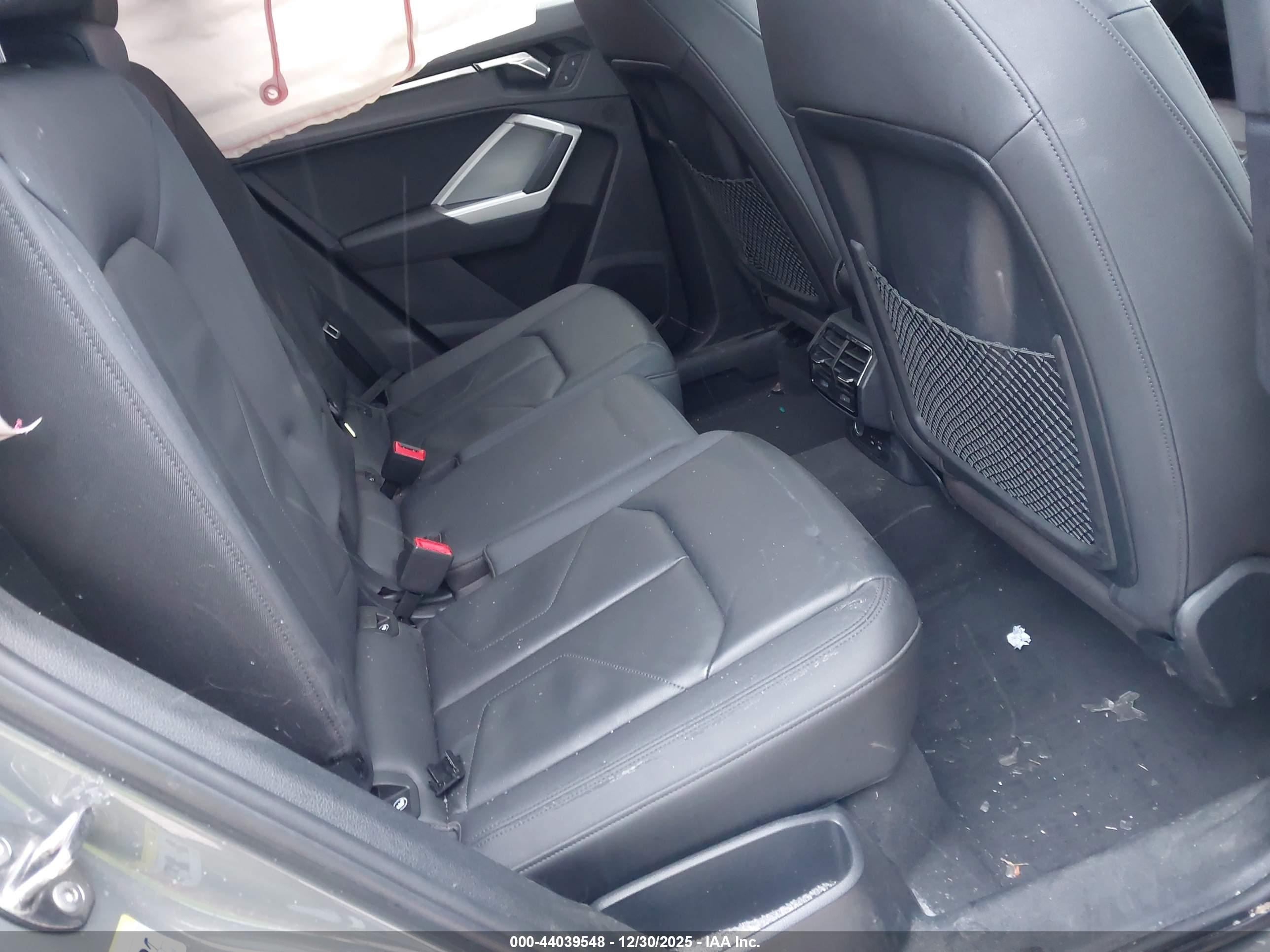 AUDI Q3 image 8