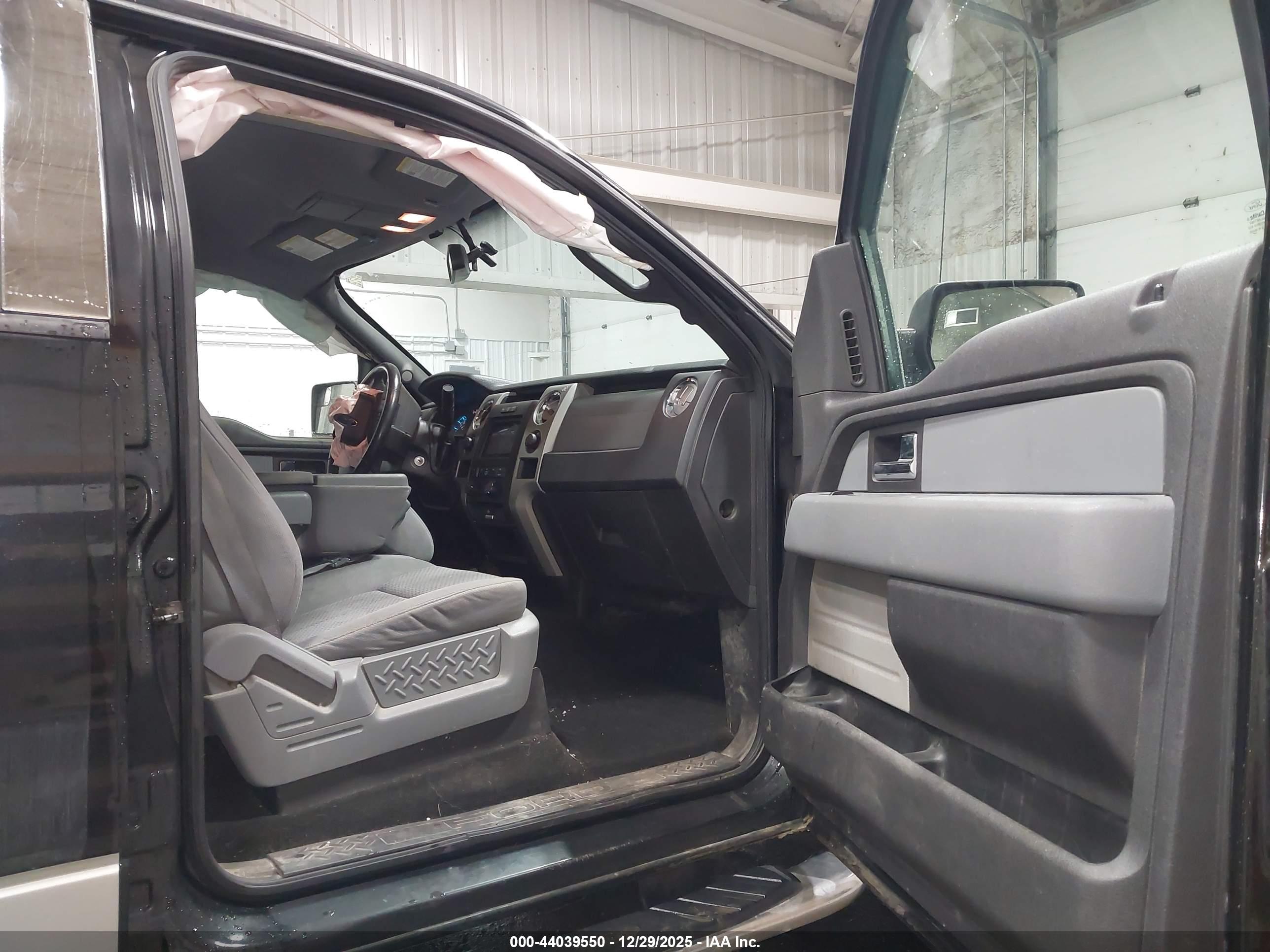 FORD F-150 image 5
