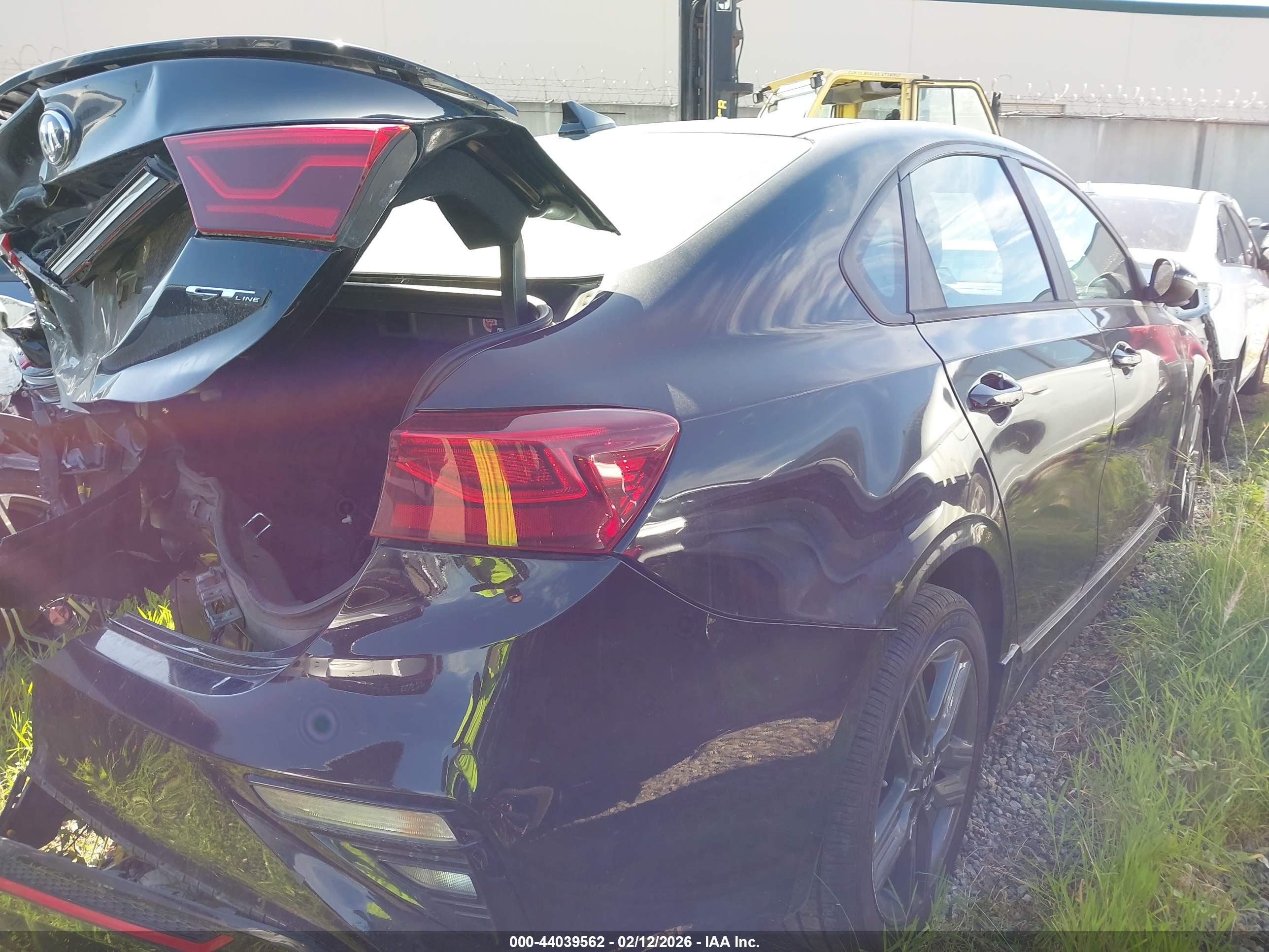 KIA FORTE image 4