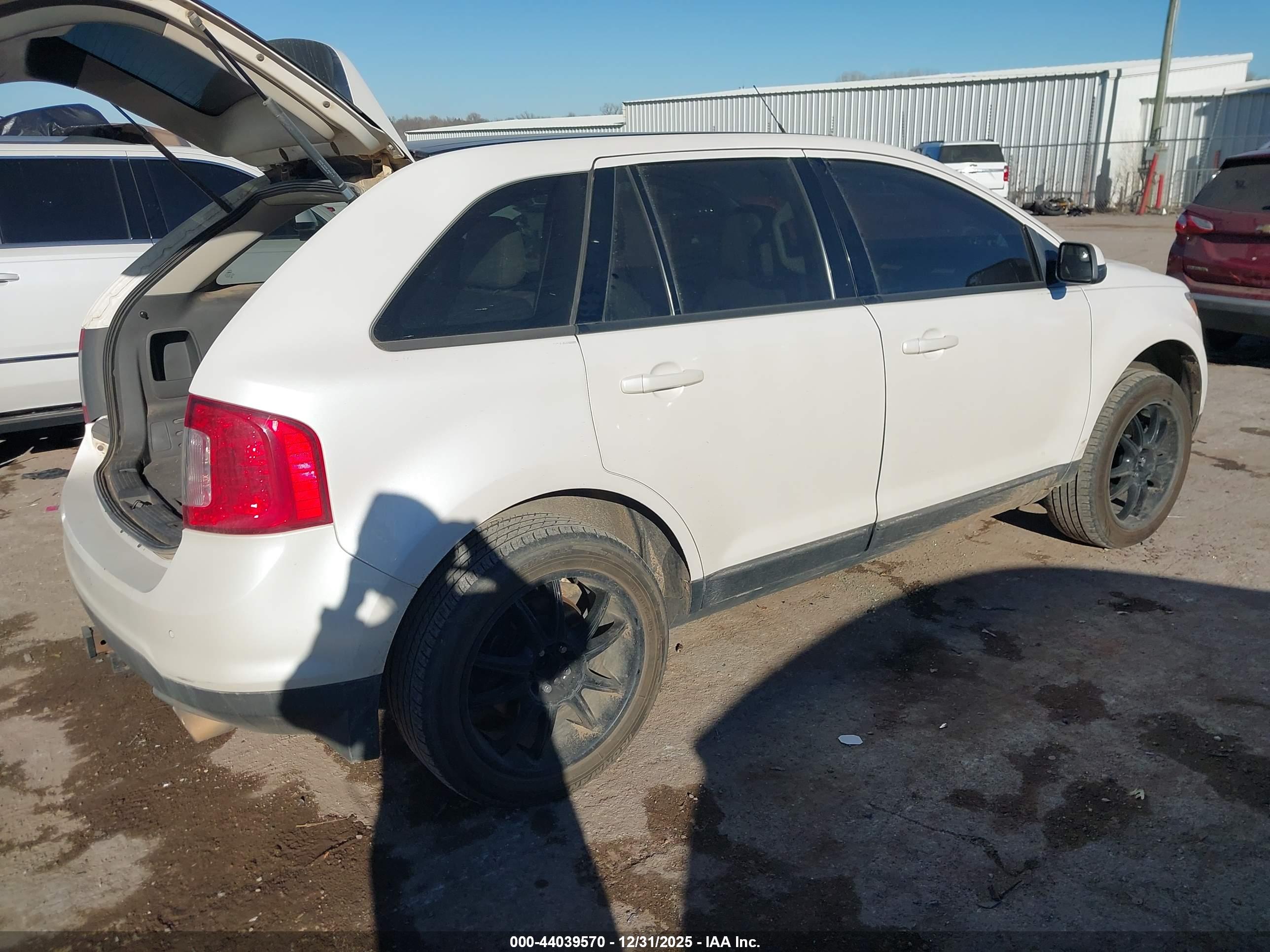 FORD EDGE image 4